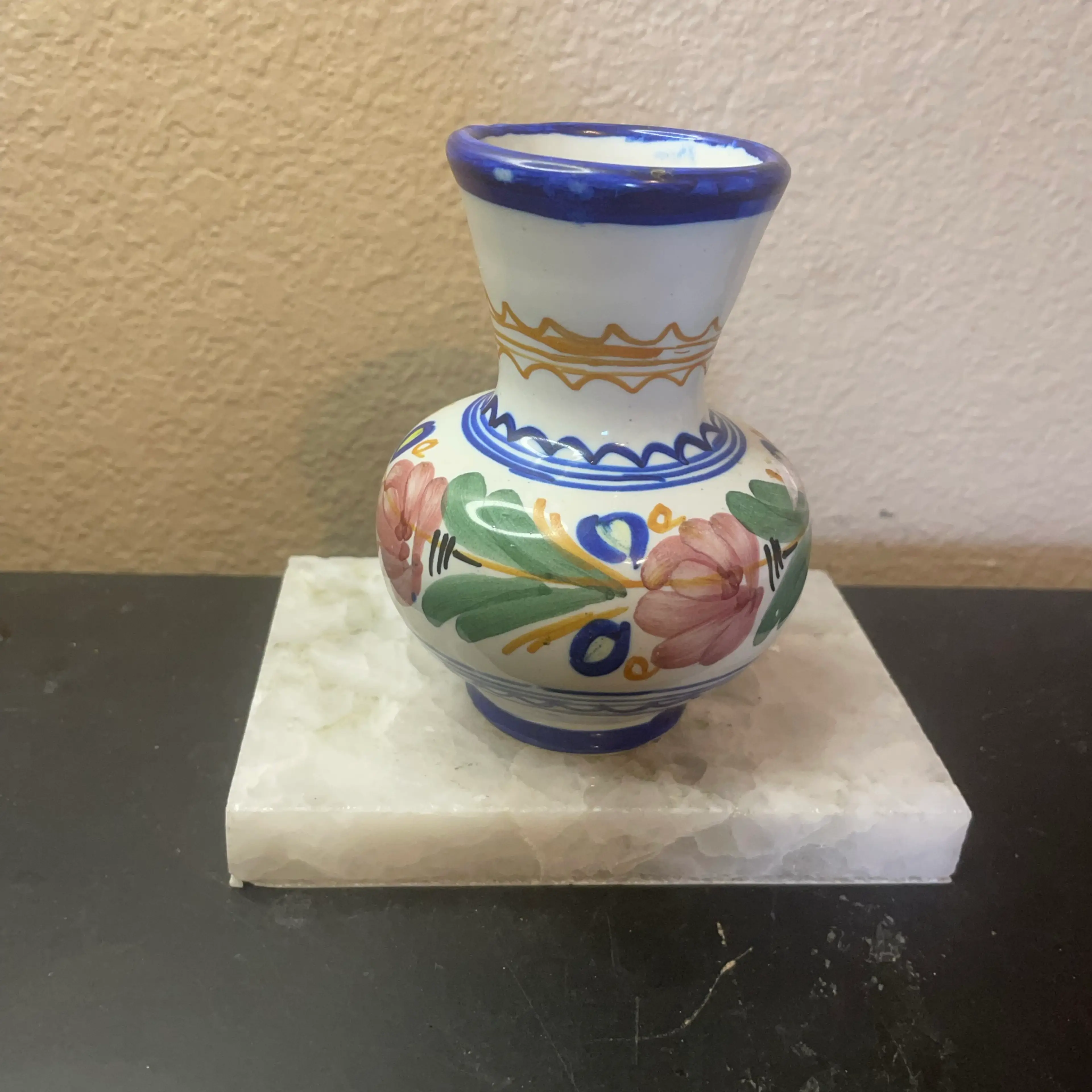 Image 2 of 6