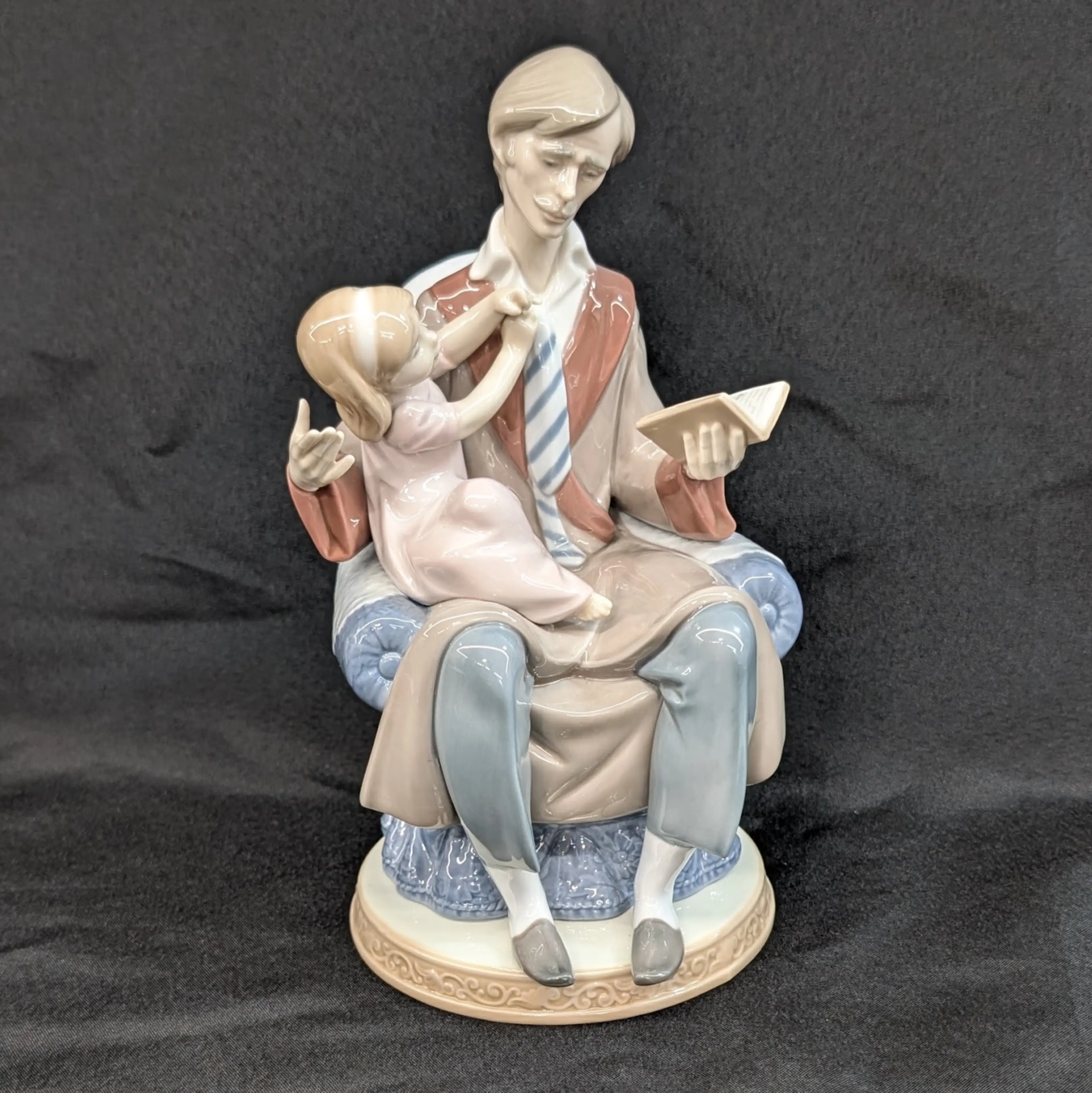 Image 2 of 11