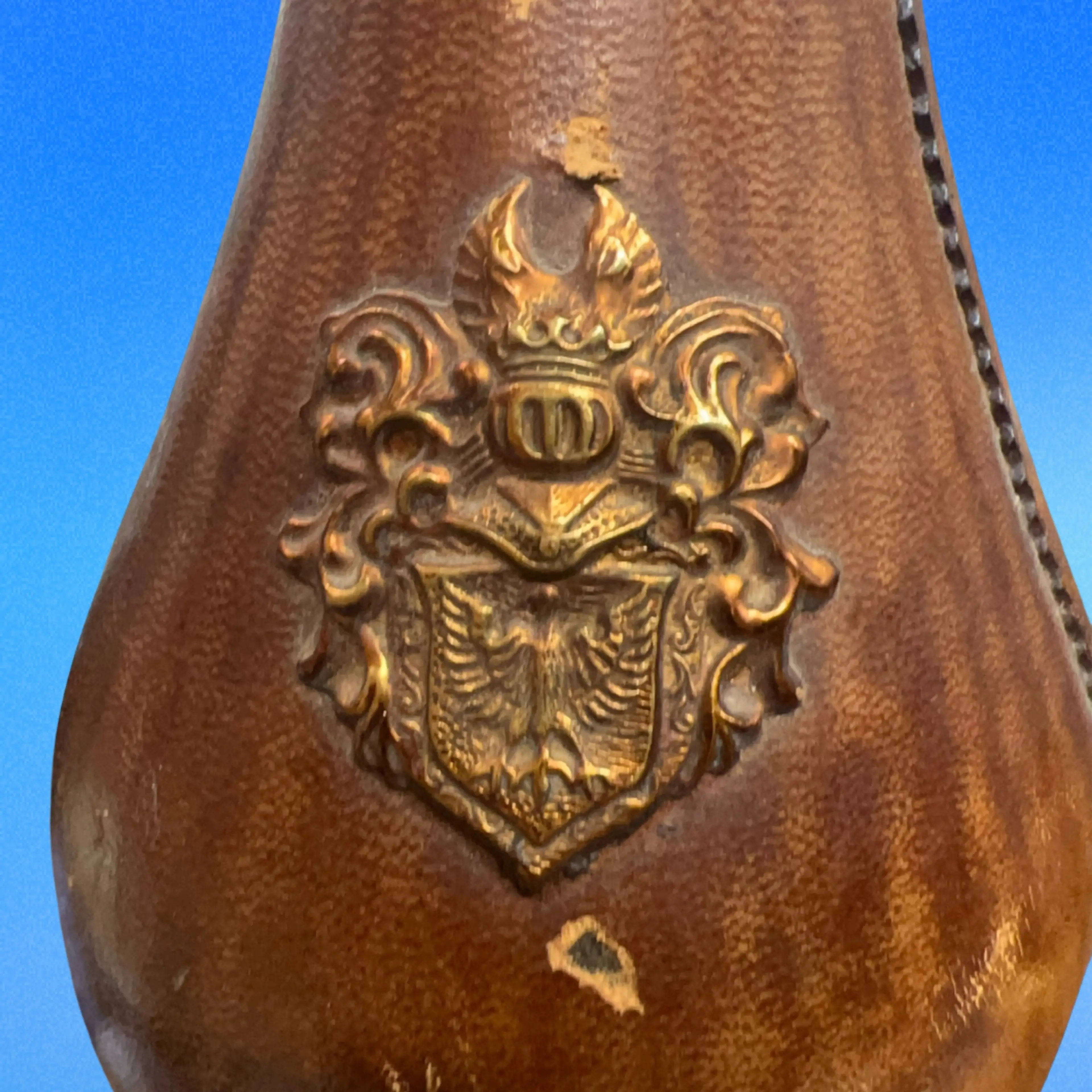 Image 2 of 7
