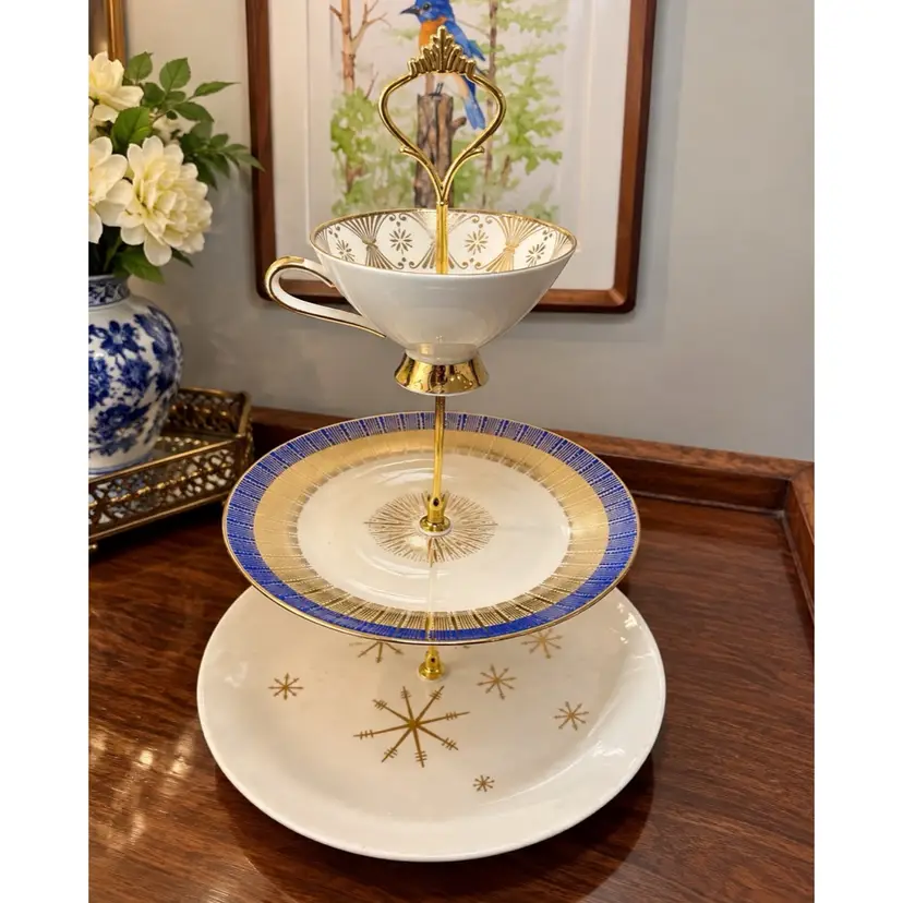 😻 Vintage Mismatched 3-Tier Cake Stand – Winterling Bavaria & Royal Ironstone Atomic