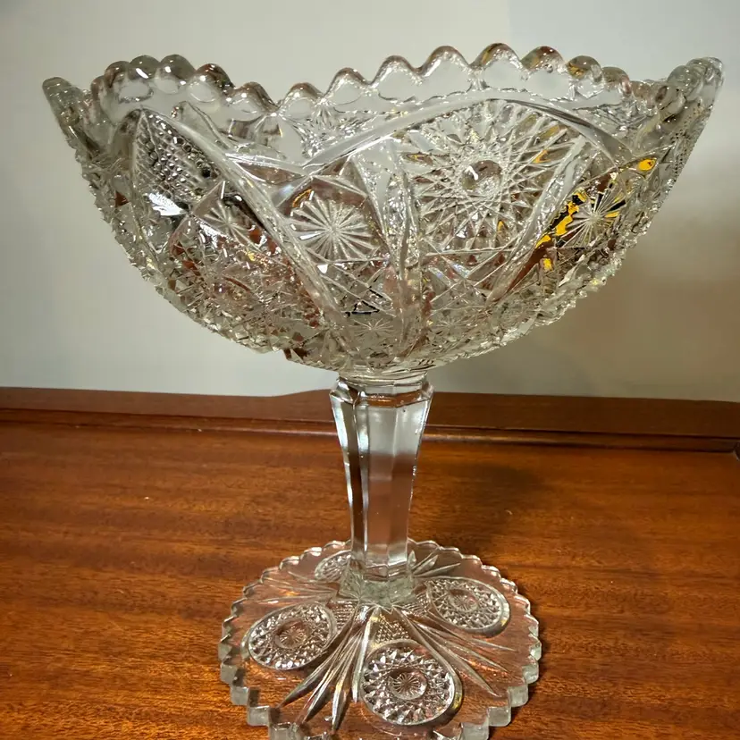 Clear Glass Pedestal Compote – Starburst & Scalloped Design