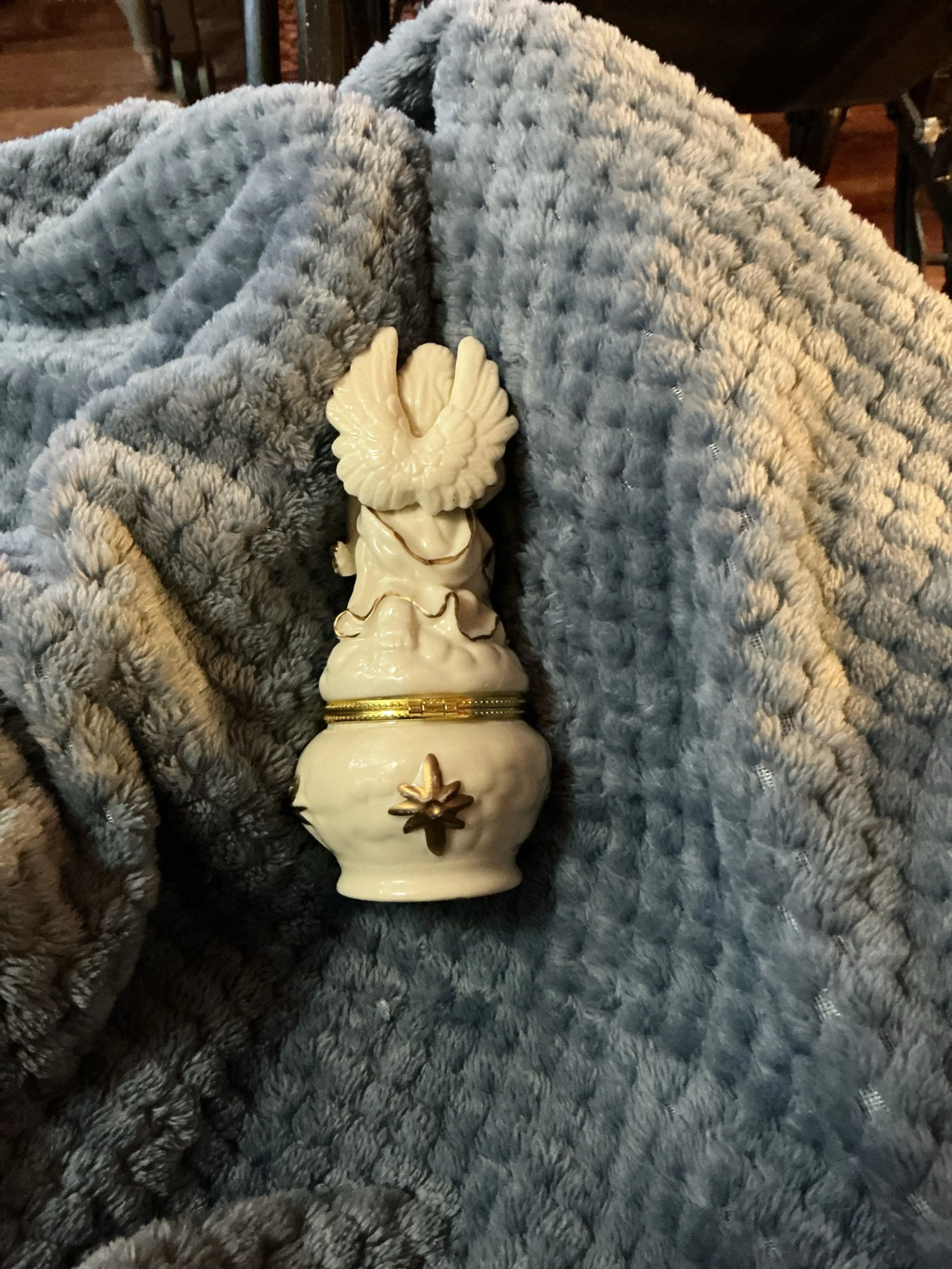 Image 2 of 3