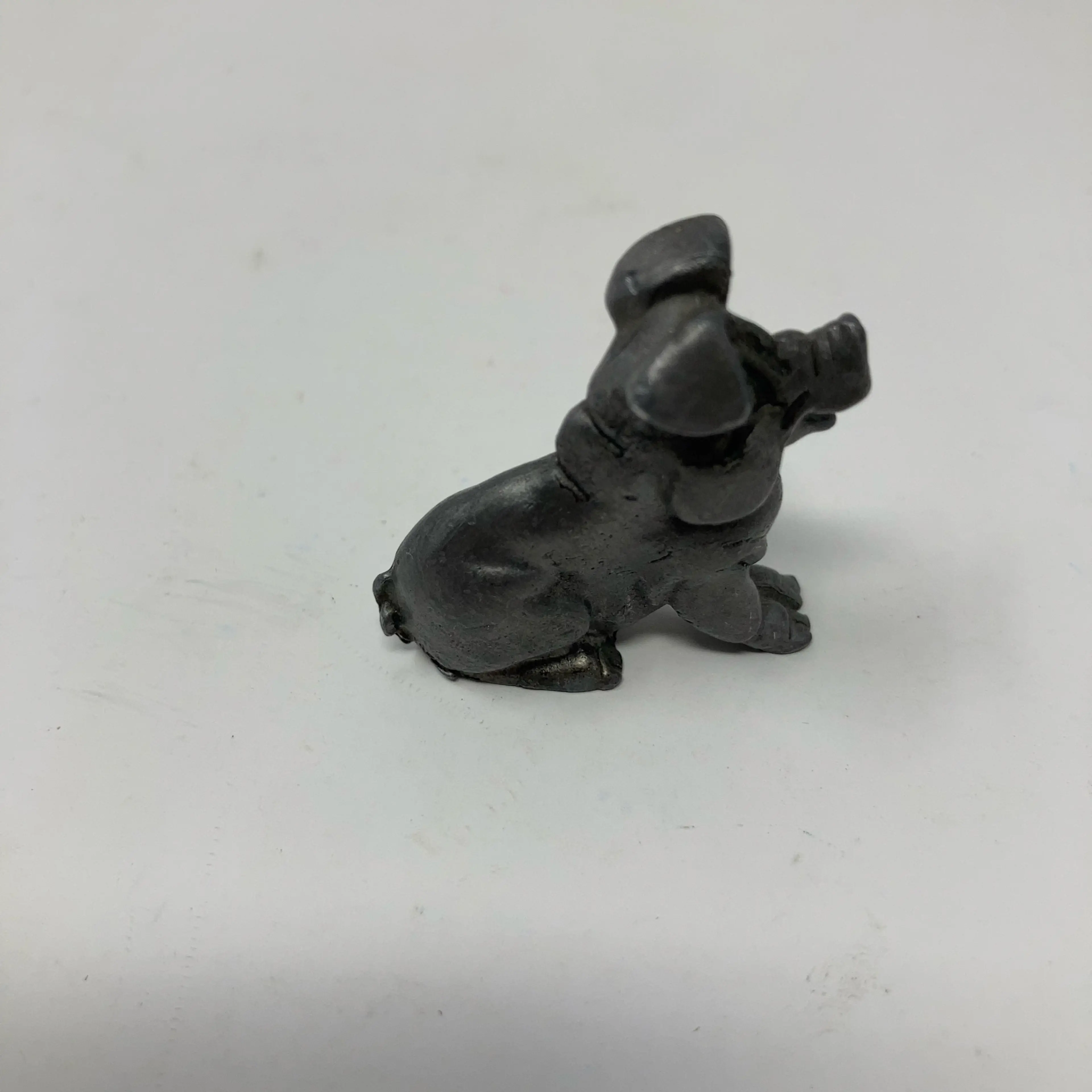 Image 4 of 8