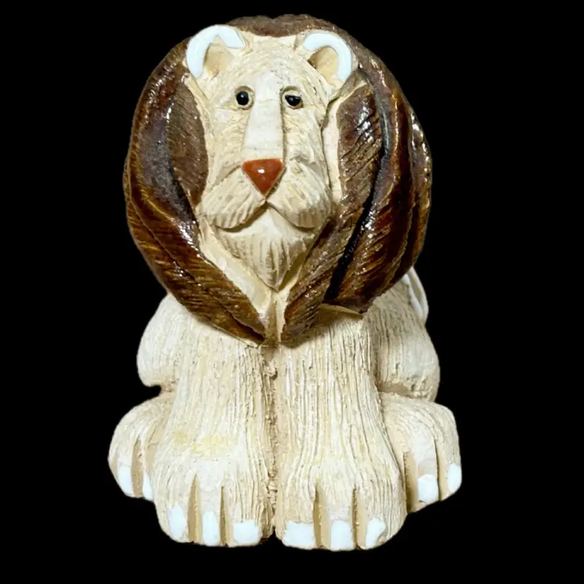 Vintage Artesania Torreon Hand Crafted Clay Lion Figurine Collectible Safari