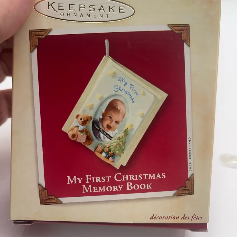Hallmark My First Ornament Memory Book With Teddy Bears And Christmas Tree. You Can Place A Picture In It.