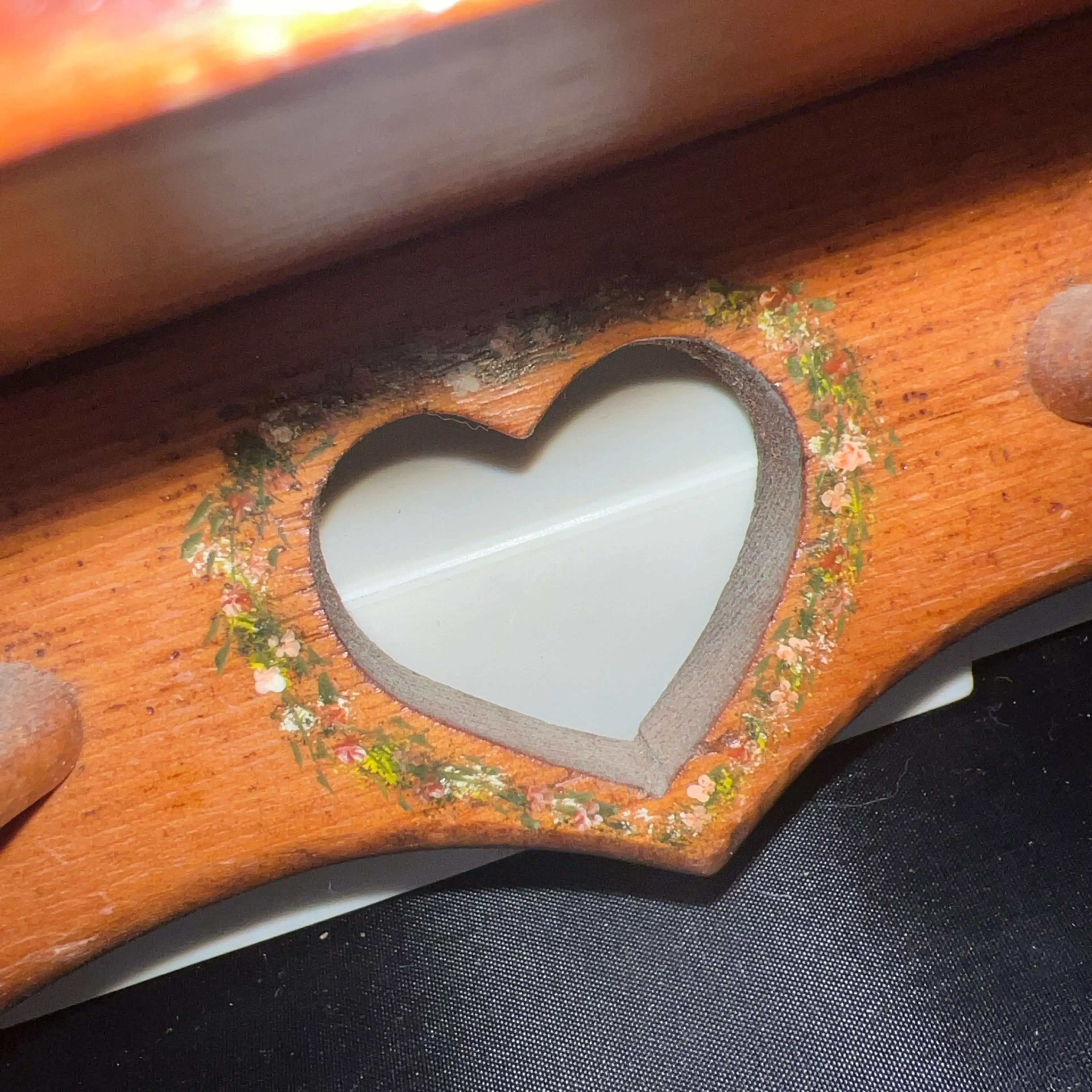 Image 2 of 7