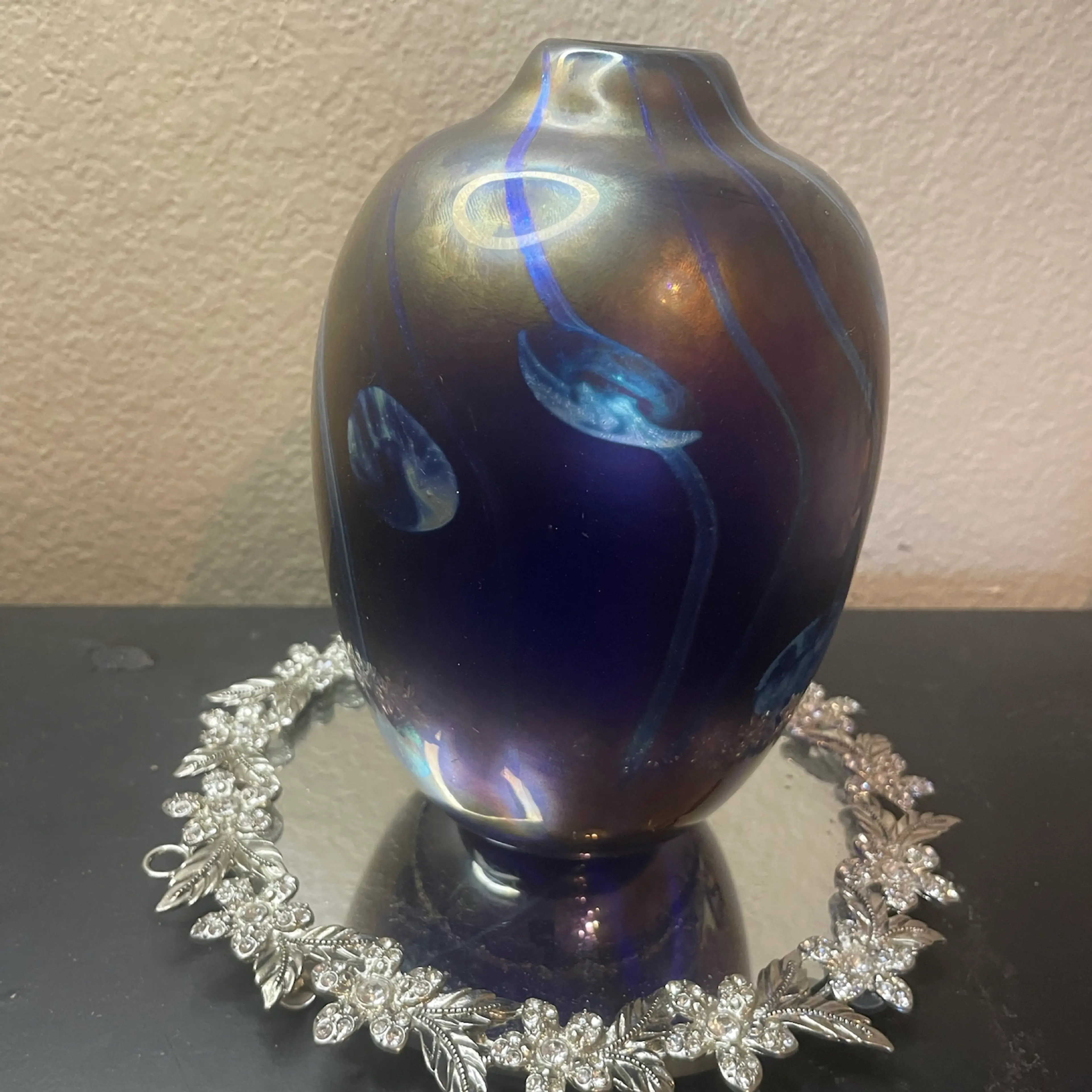 Image 3 of 8
