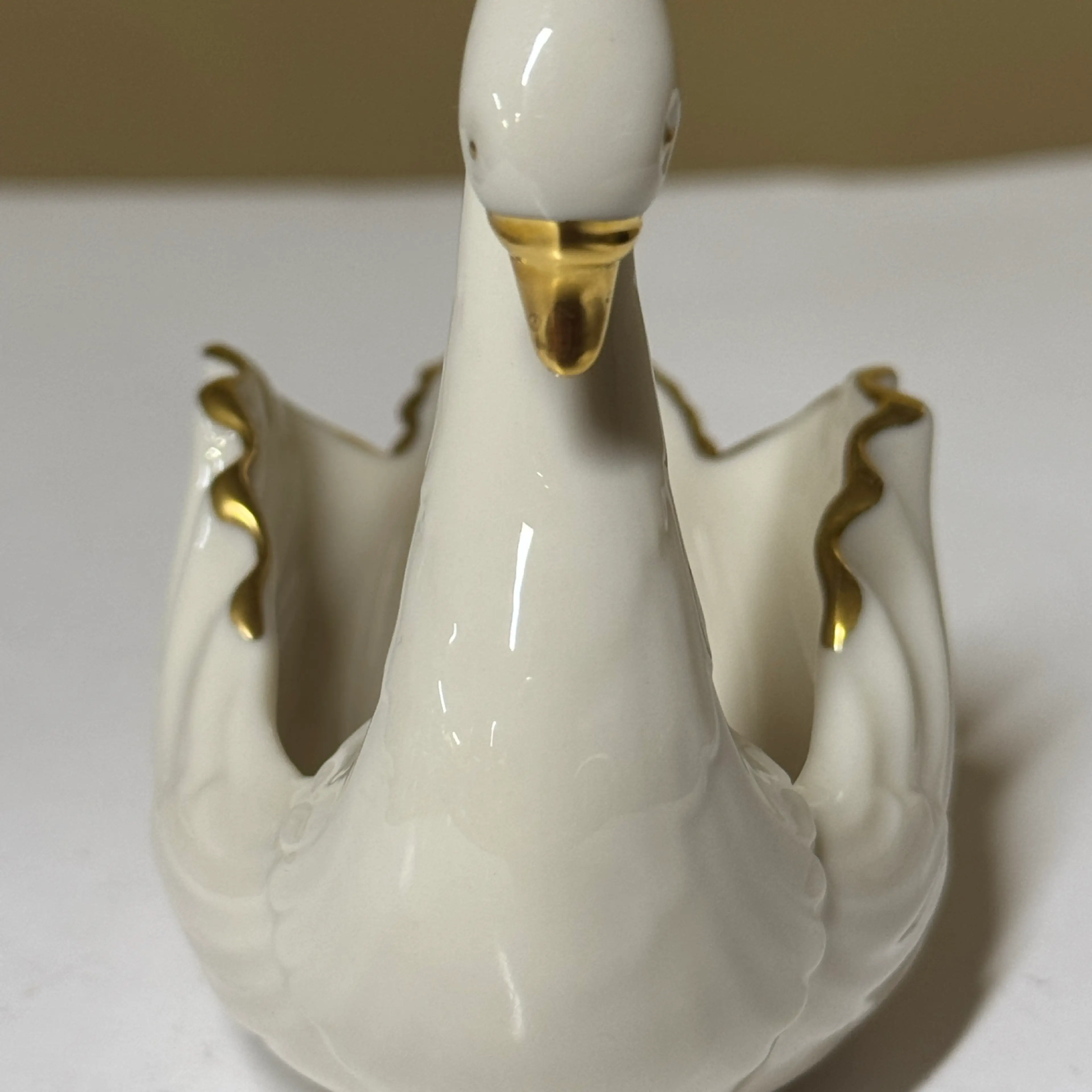 Image 2 of 8