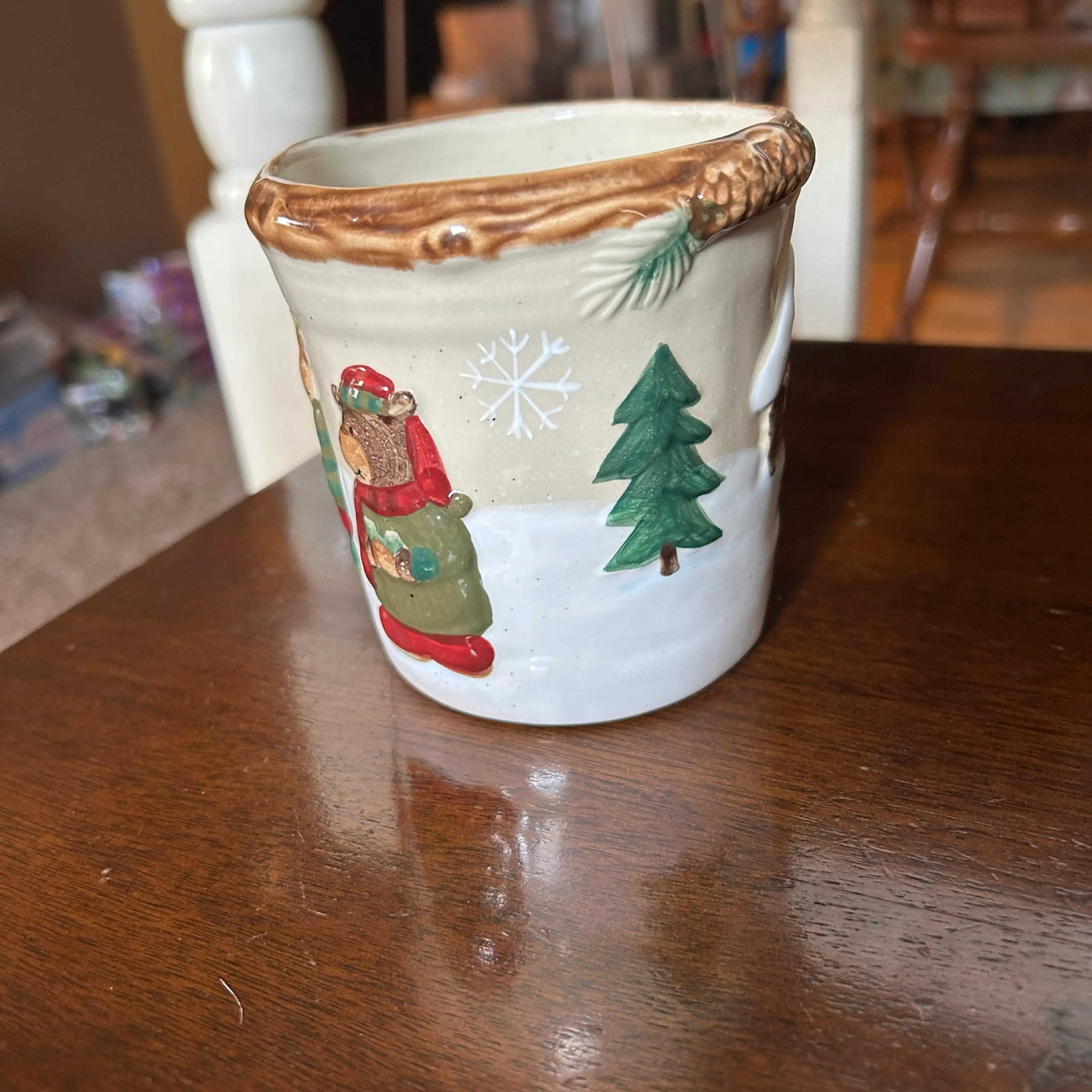 Image 2 of 6