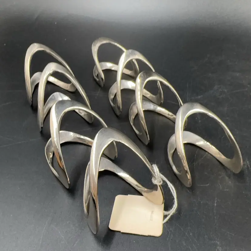Vintage Napkin Rings Set Of Eight Contemporary Handcrafted Stainless Steel Very Stunning Wonderful For The Person That Loves Art