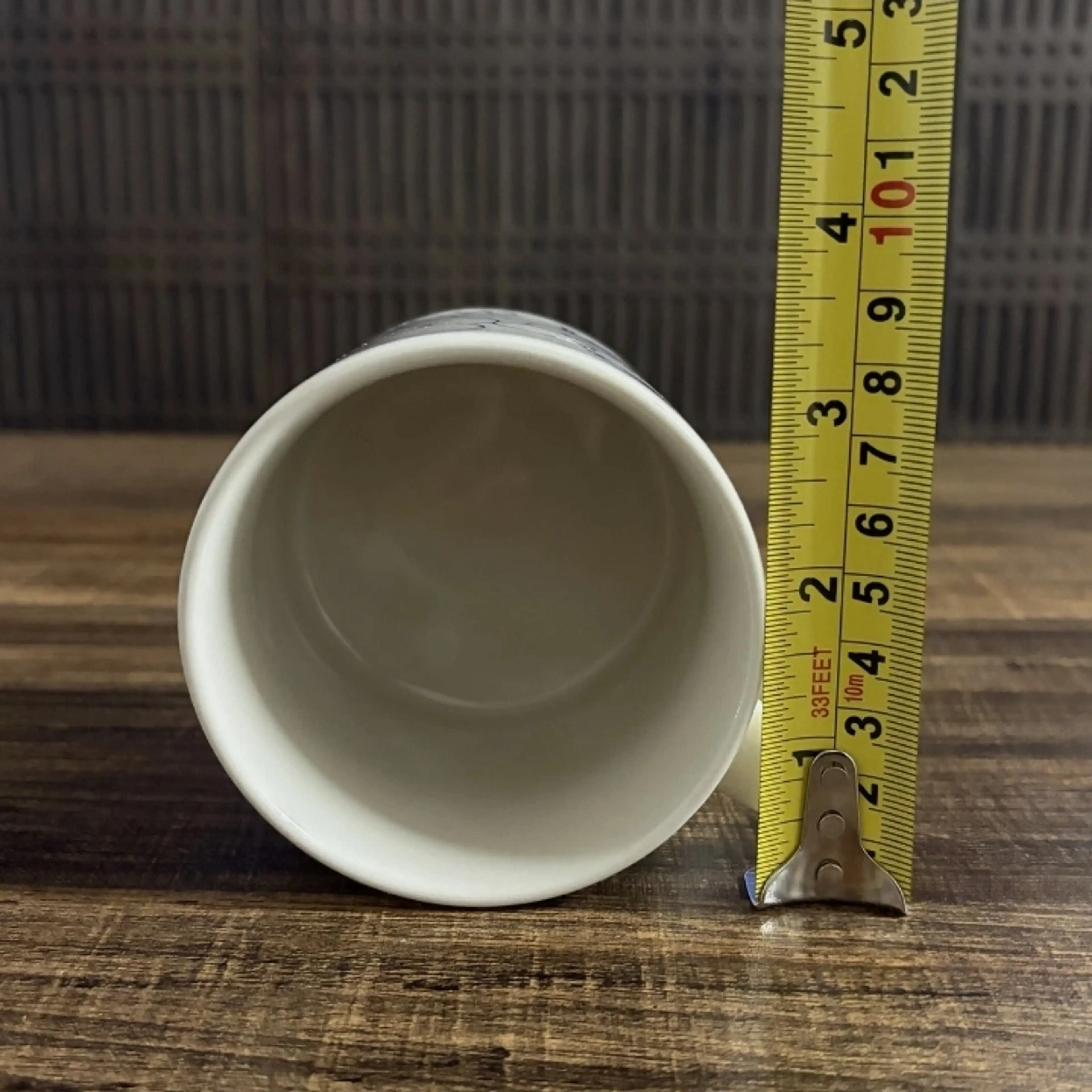 Image 2 of 7