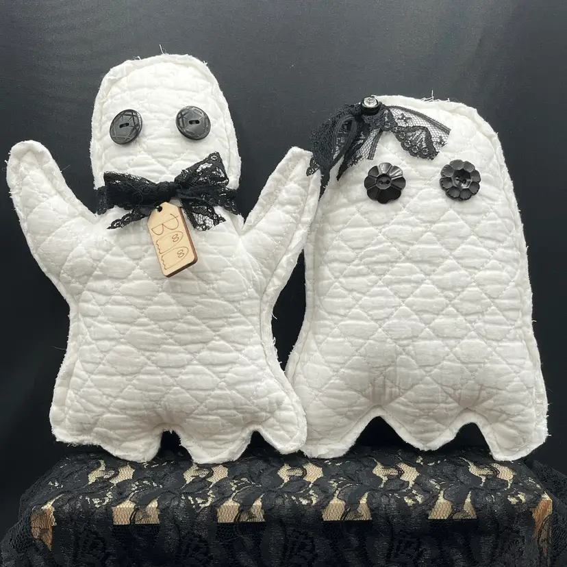 Made By Me Upcycled Quilted Mr. And Mrs. Ghost Stuffies With Vintage Button Eyes 8.5 x 6.5” and 7.5 x 4.5”