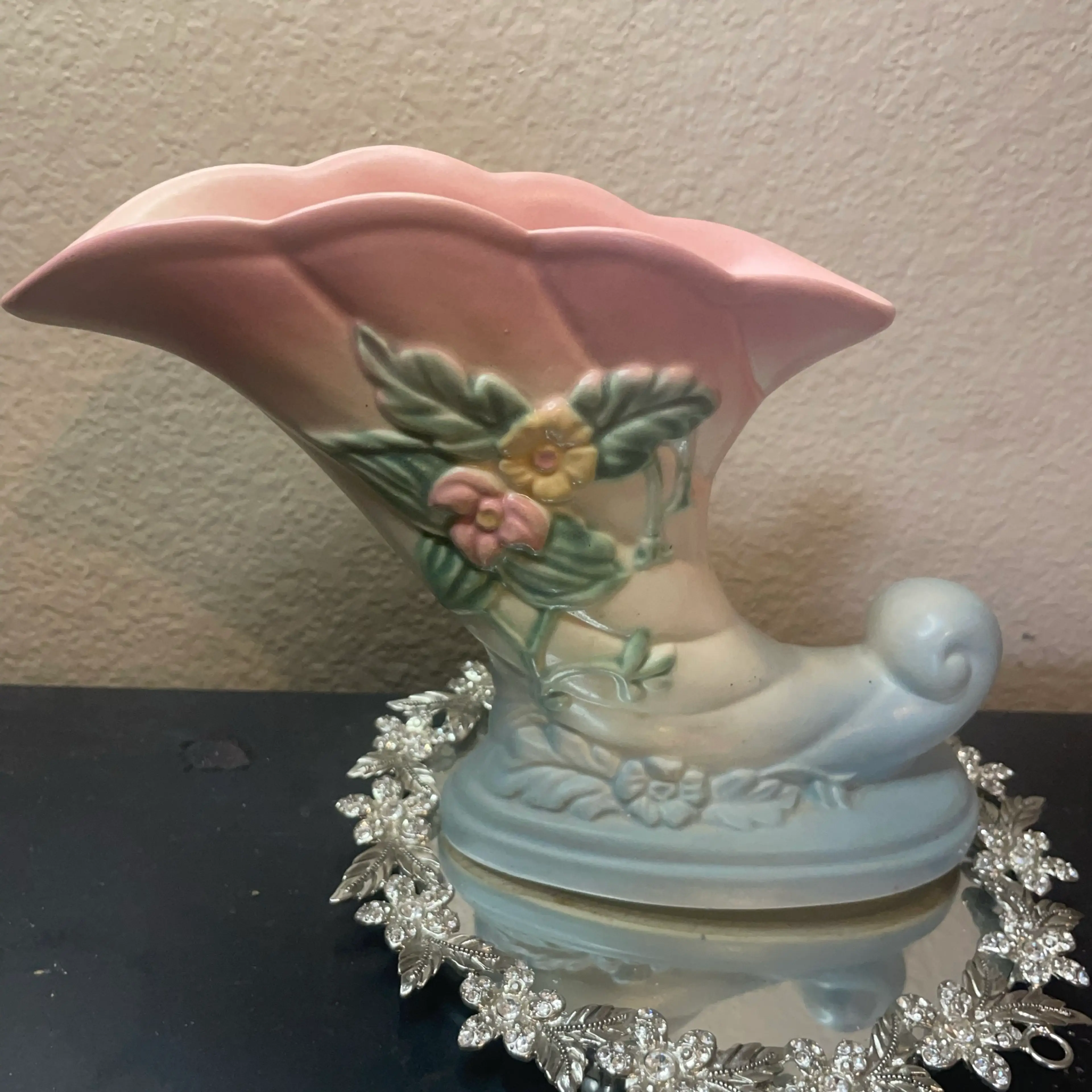 Image 3 of 6