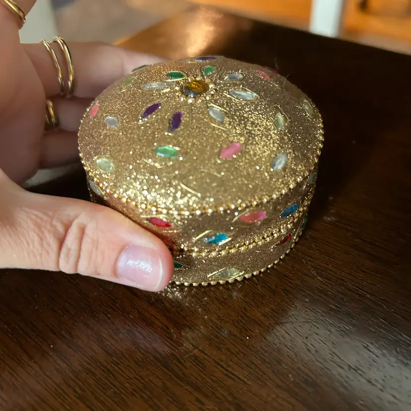Tin Trinket