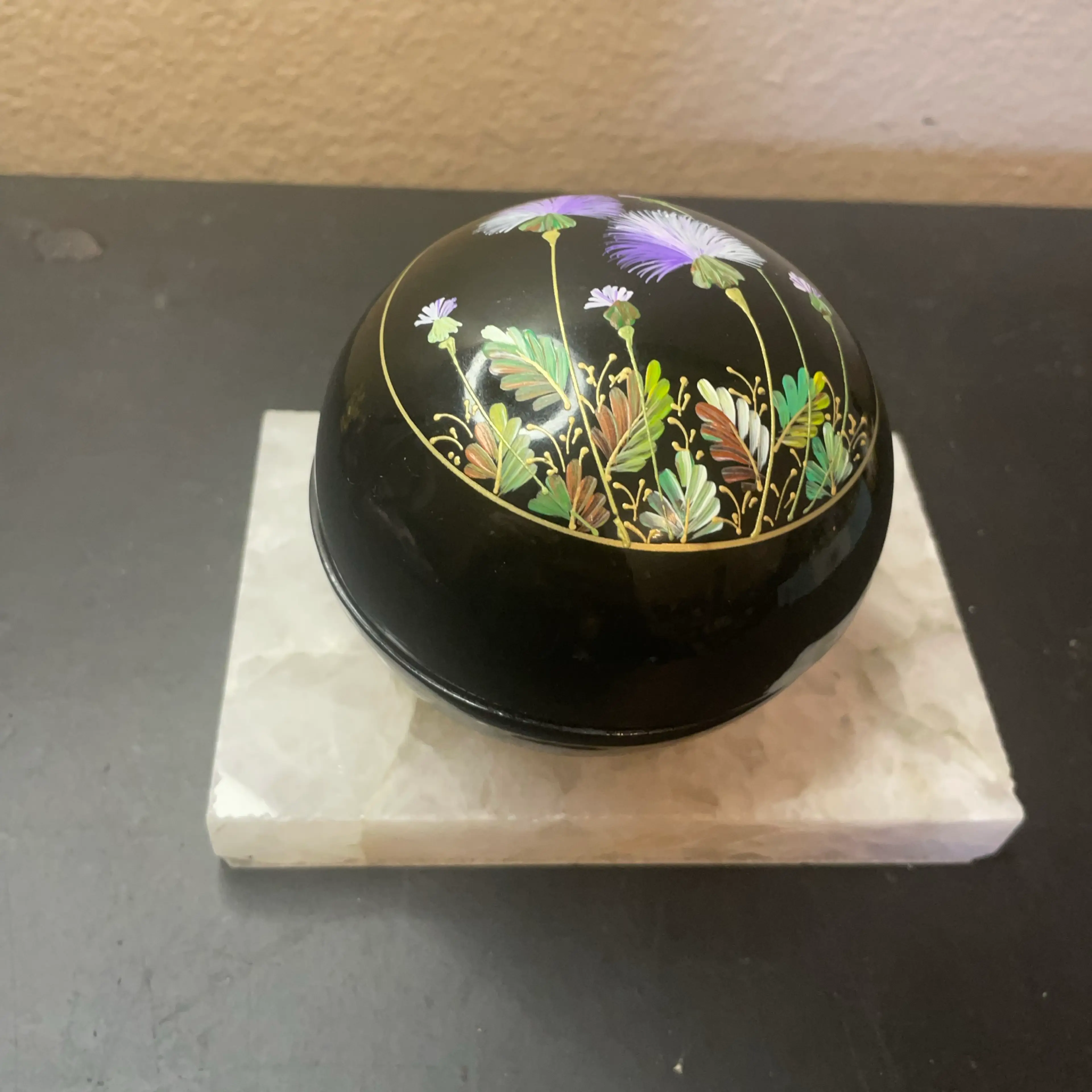 Image 2 of 8