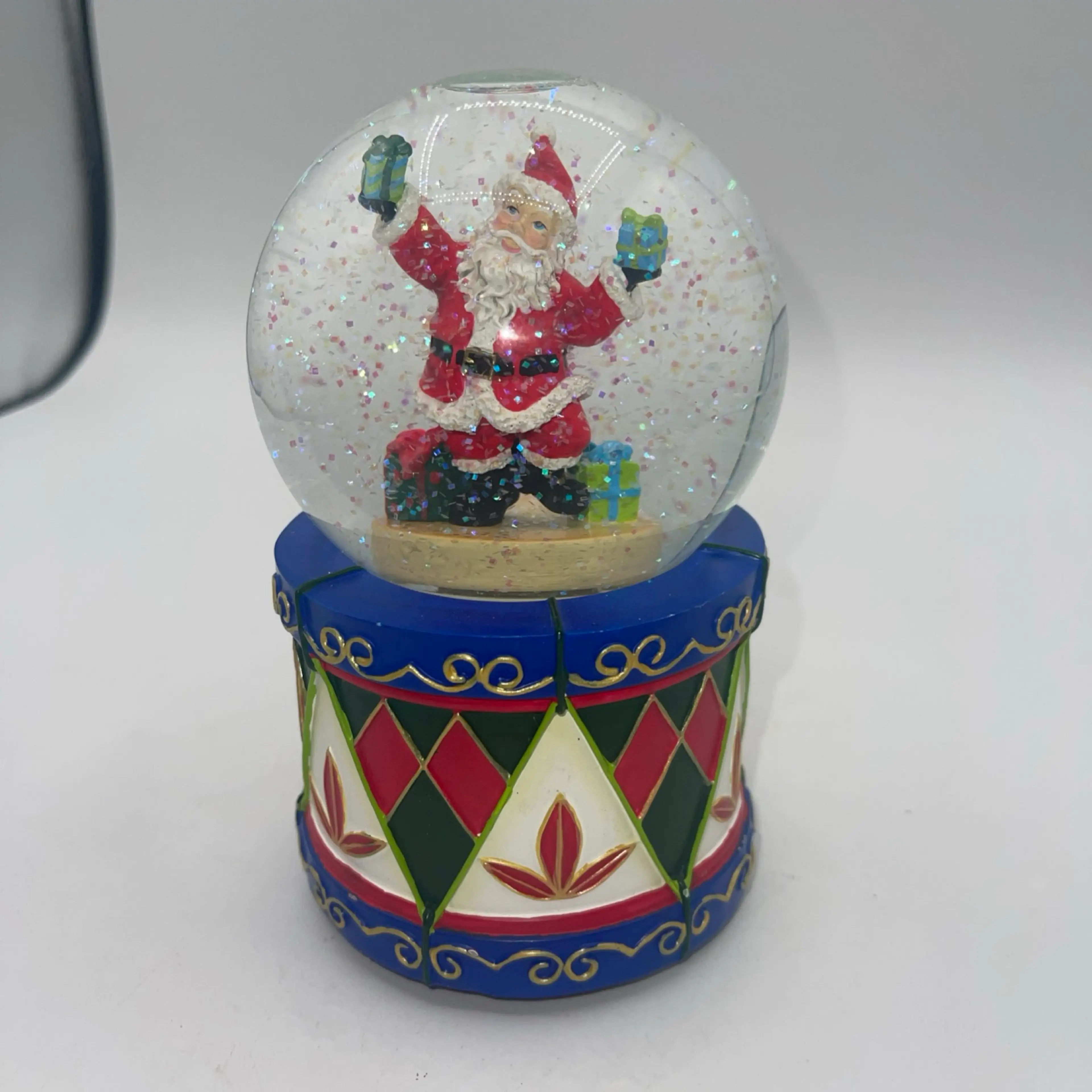 Image 4 of 9