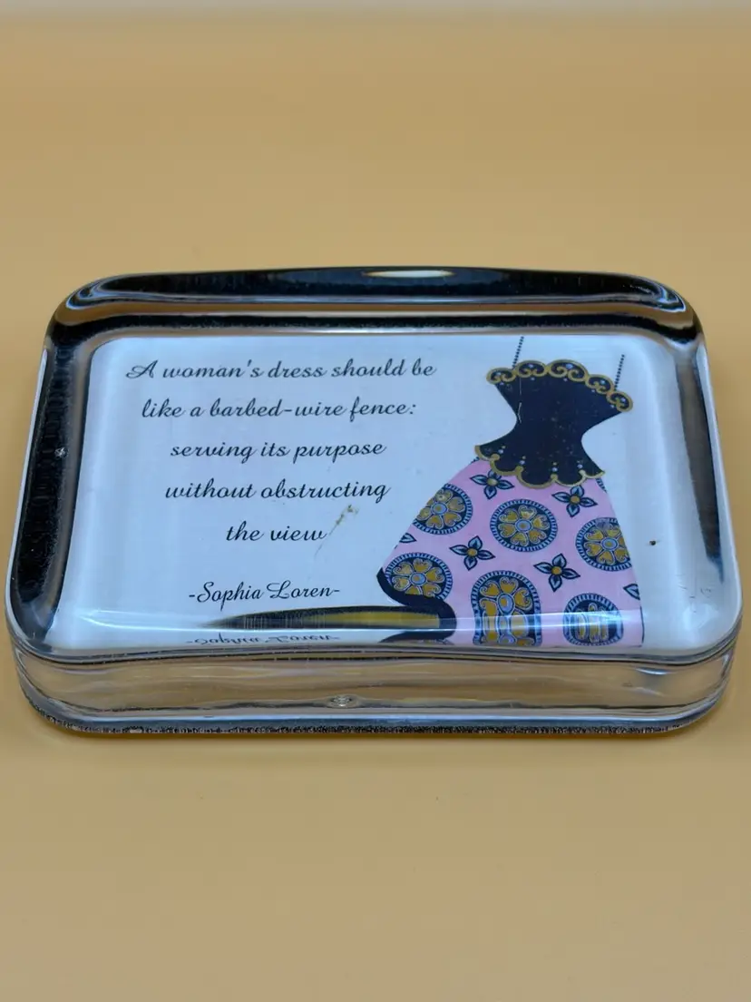 Vintage Style Glass Paperweight-Fabulous Sophia Loren Quote