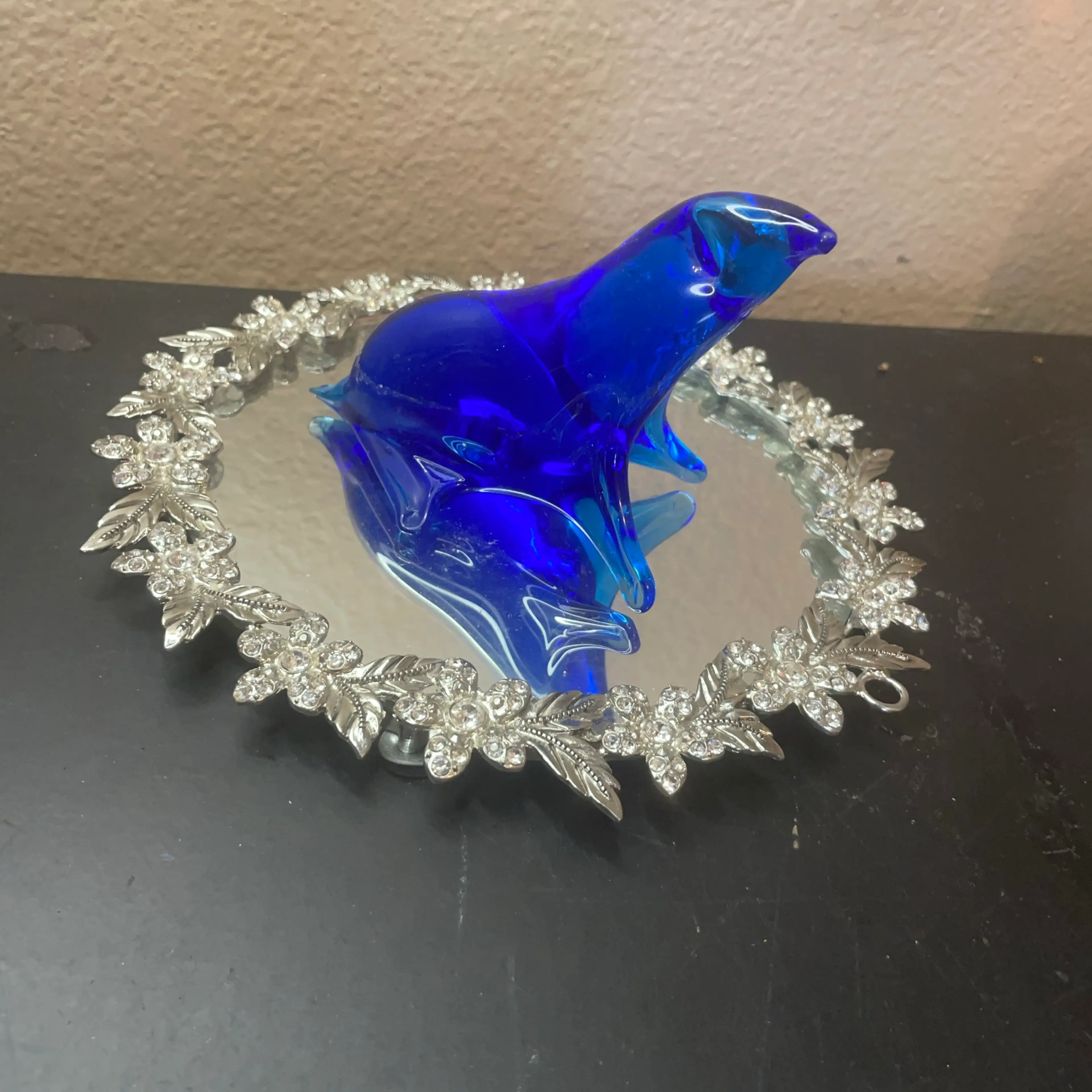 Image 3 of 7