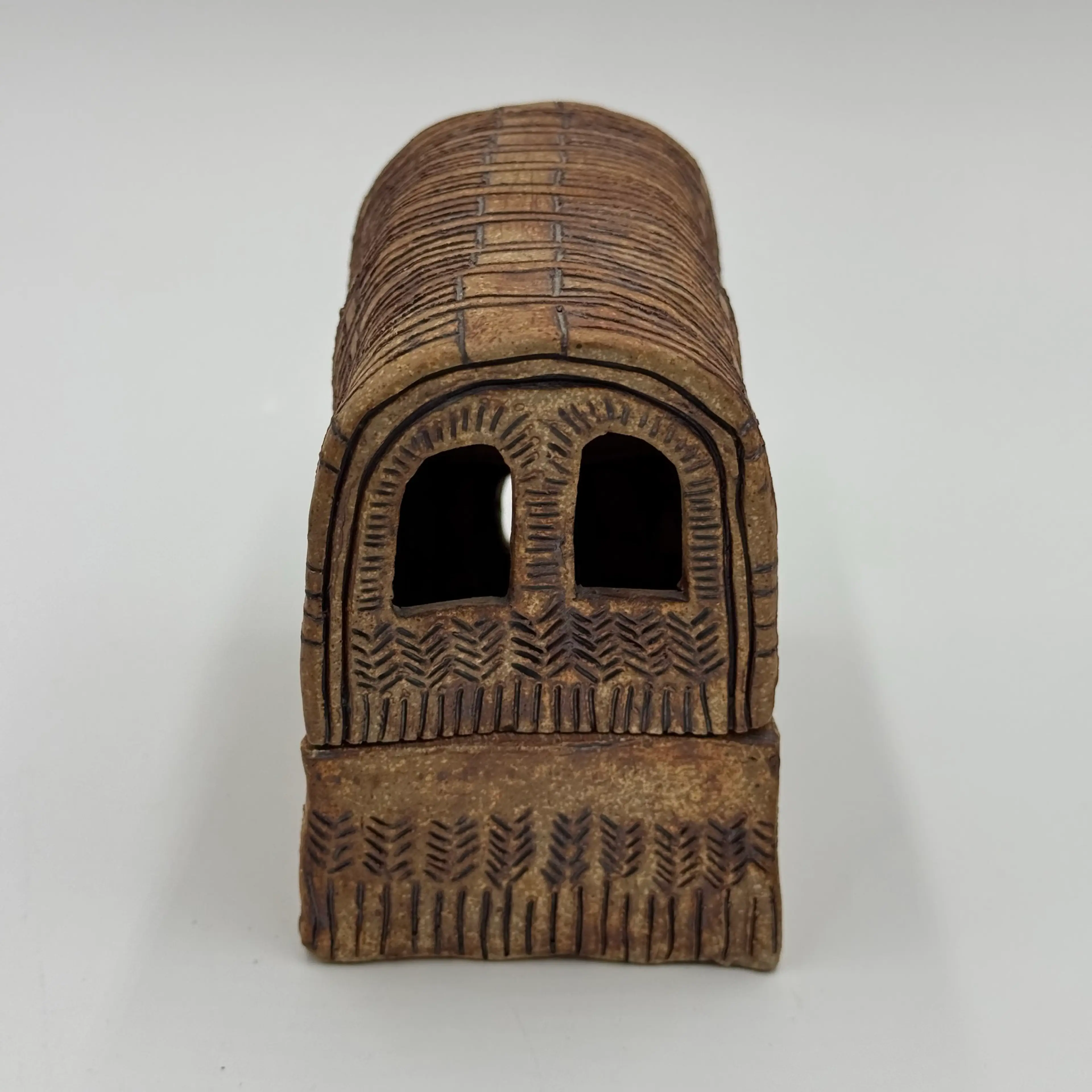 Image 2 of 18