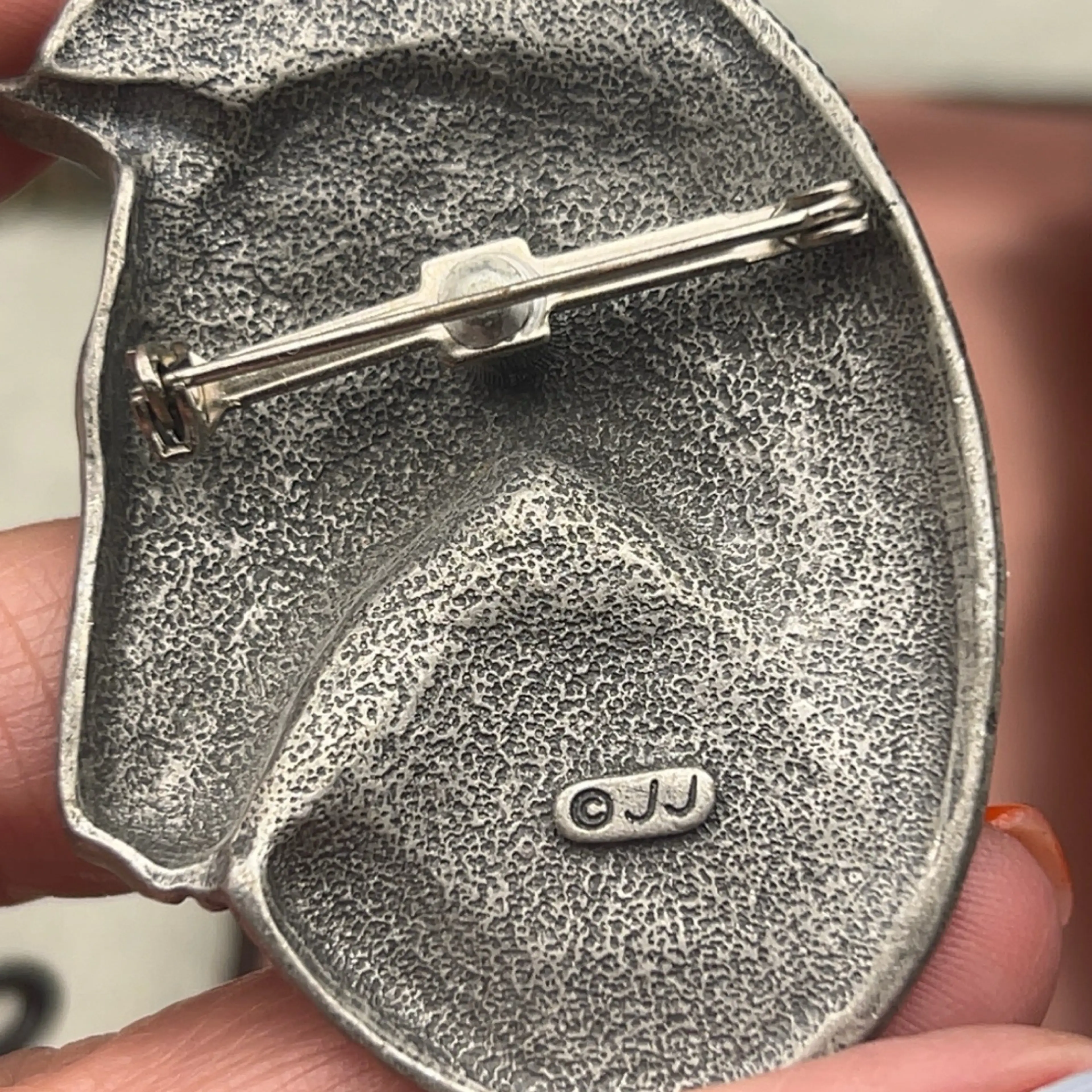 Image 2 of 2