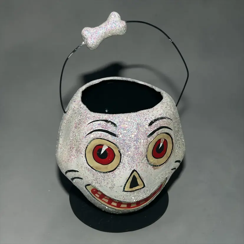Dept 56 Halloween Paper Mache Bucket Glitter Skull Skeleton With Bone