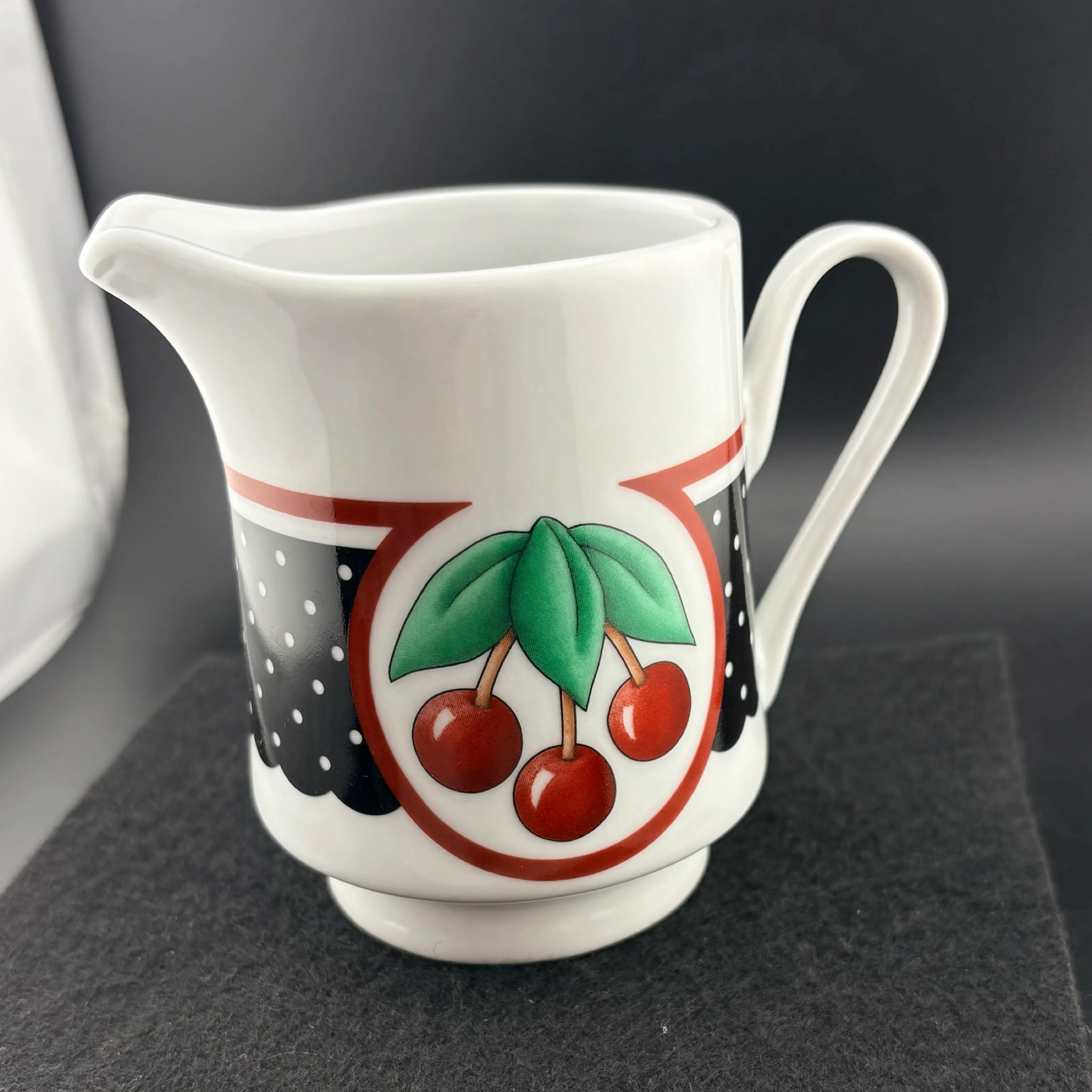 Image 2 of 10