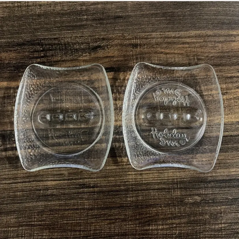 2 Vintage Holiday Inn Clear Glass Ashtrays Hotel Motel MCM Advertising Barware