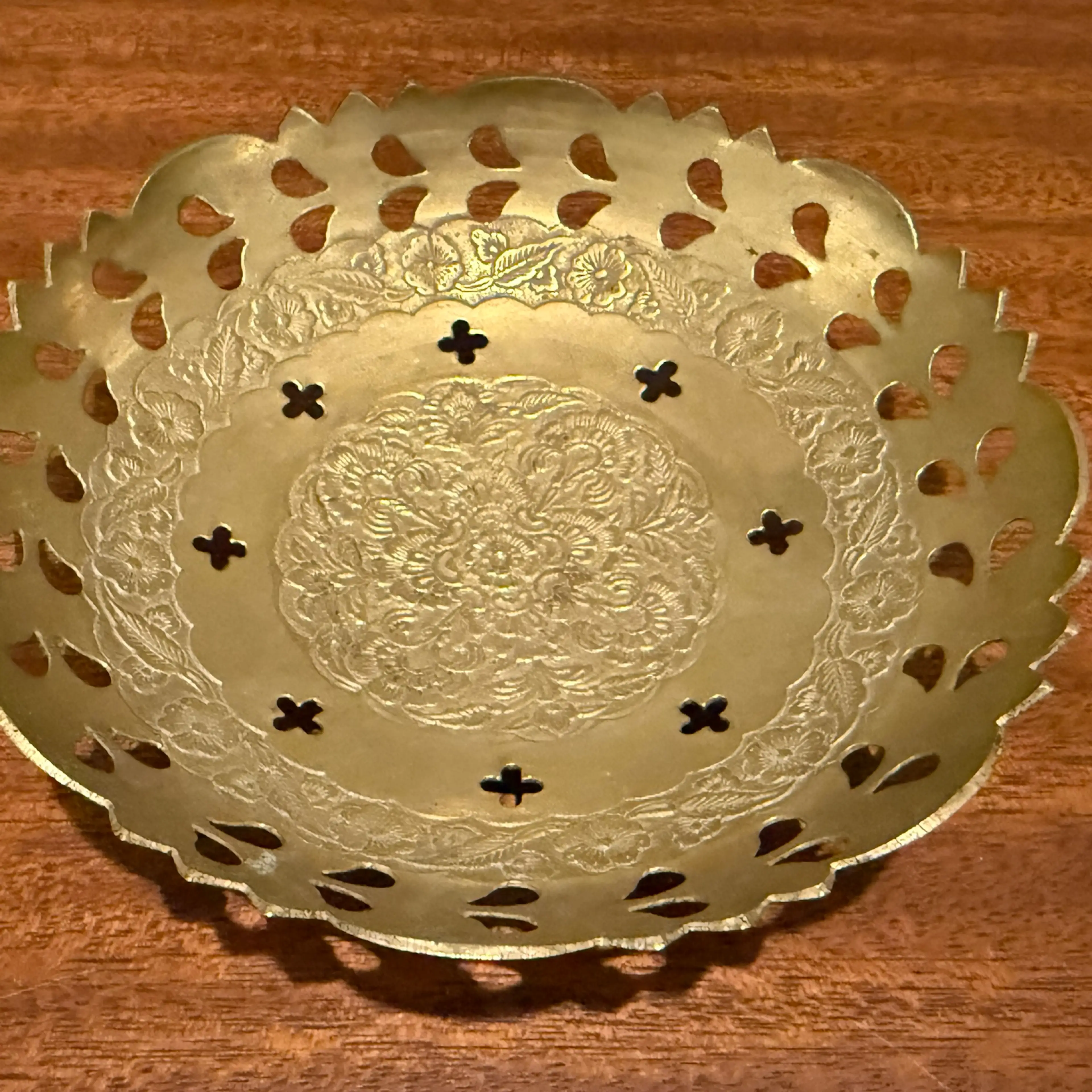 Image 2 of 2