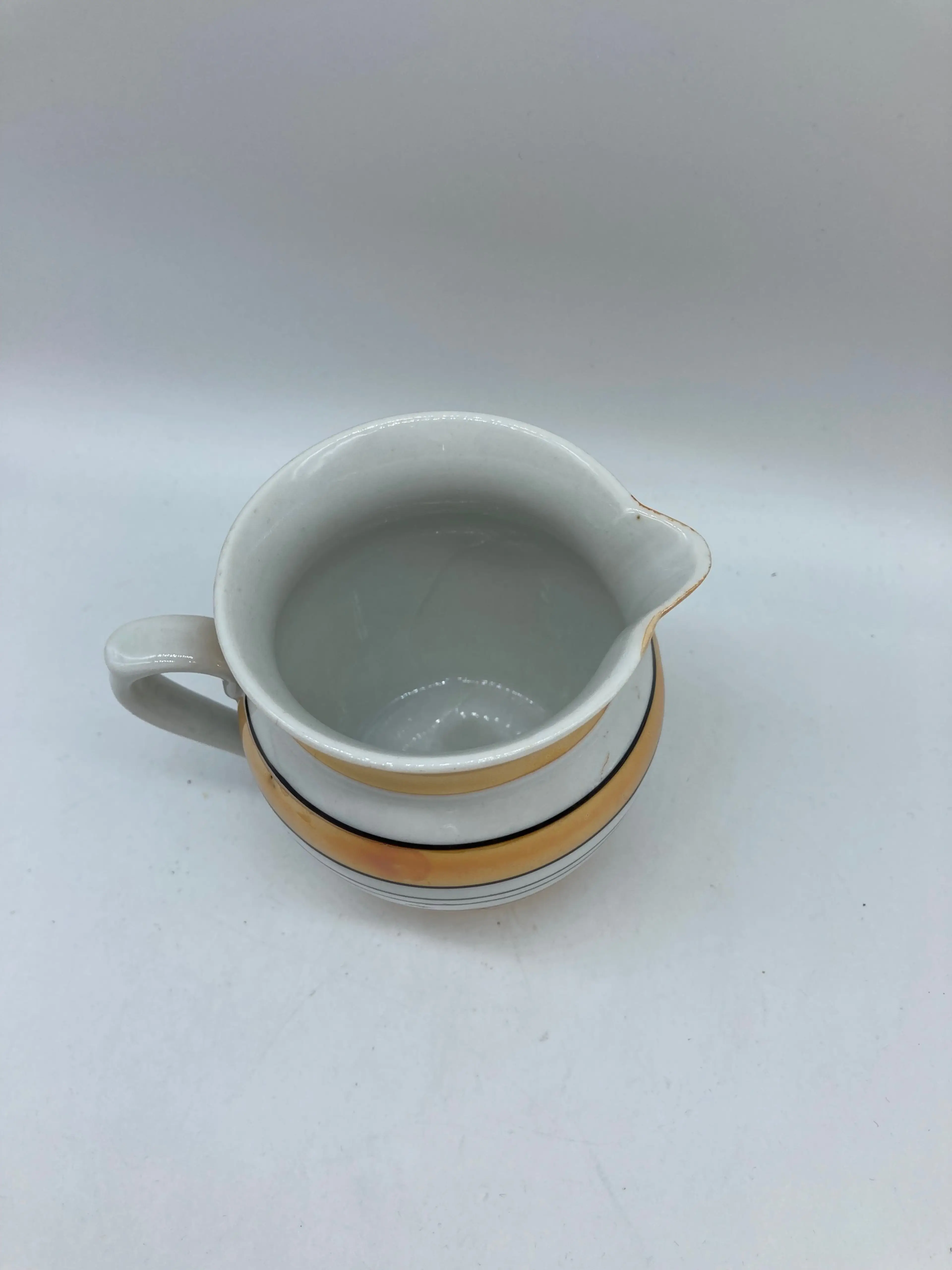 Image 3 of 4