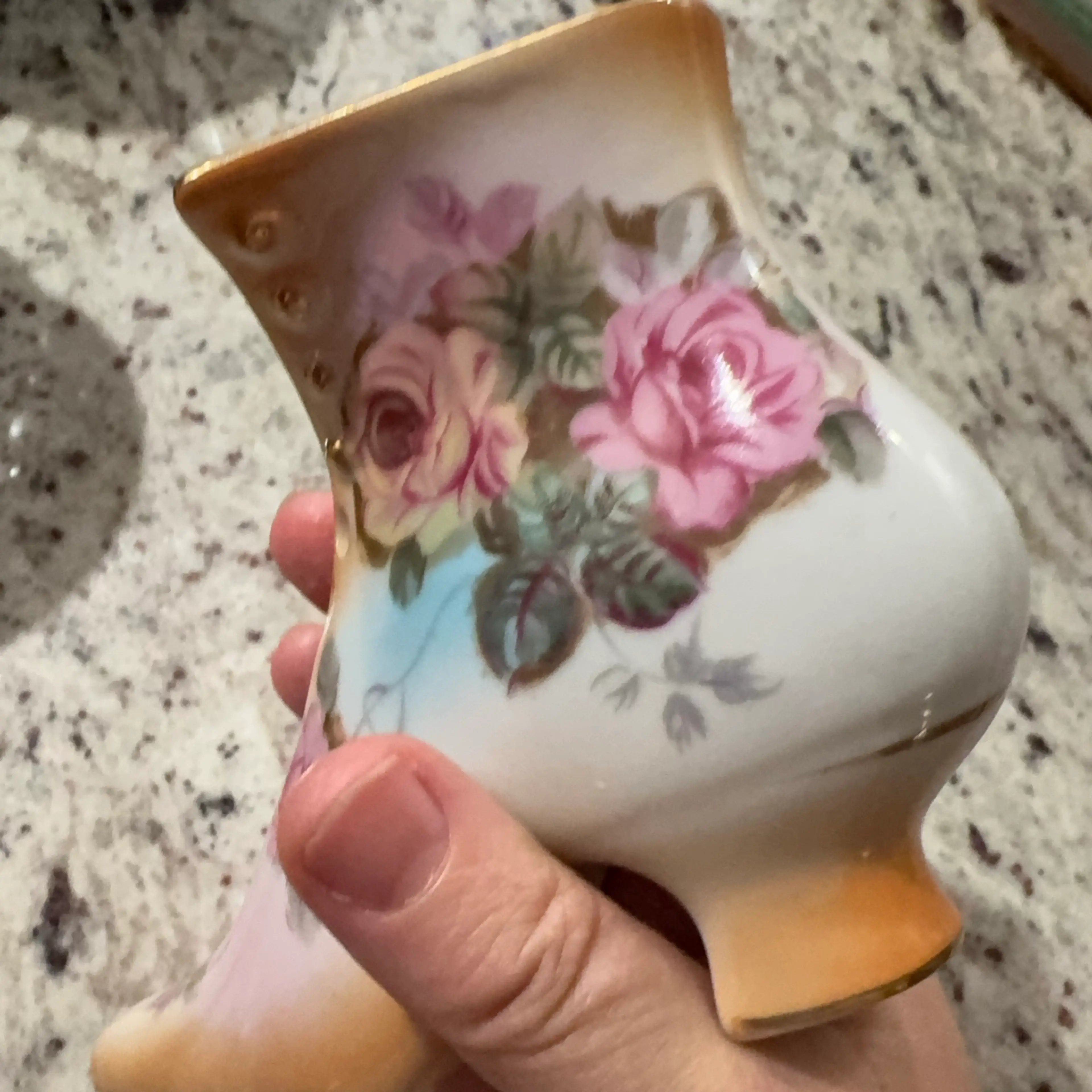 Image 4 of 4