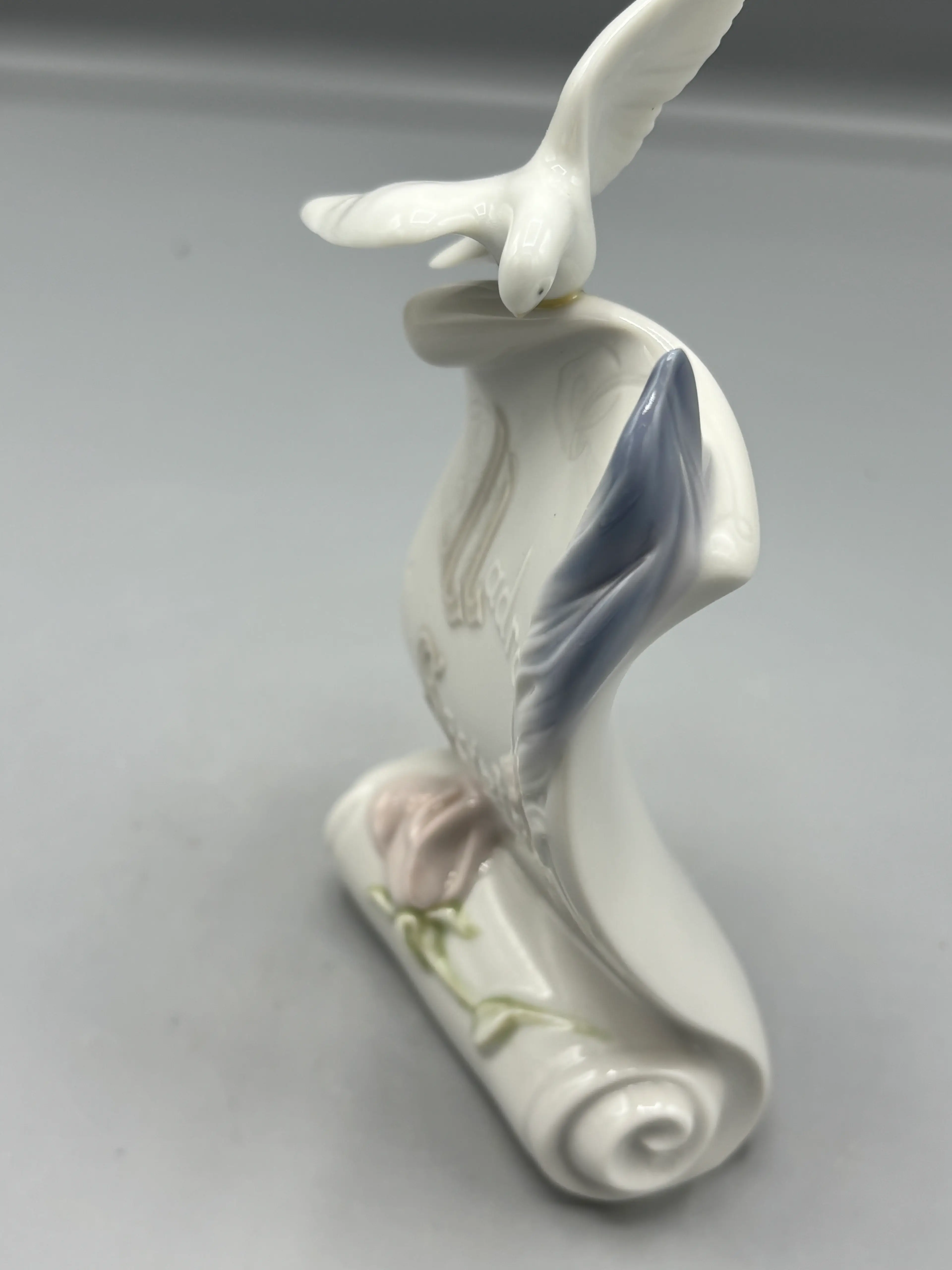Image 4 of 5