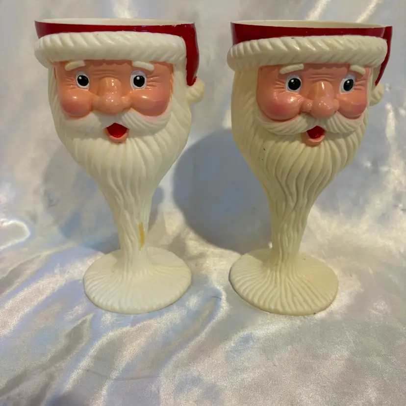Vintage Set Plastic Santa Goblets
