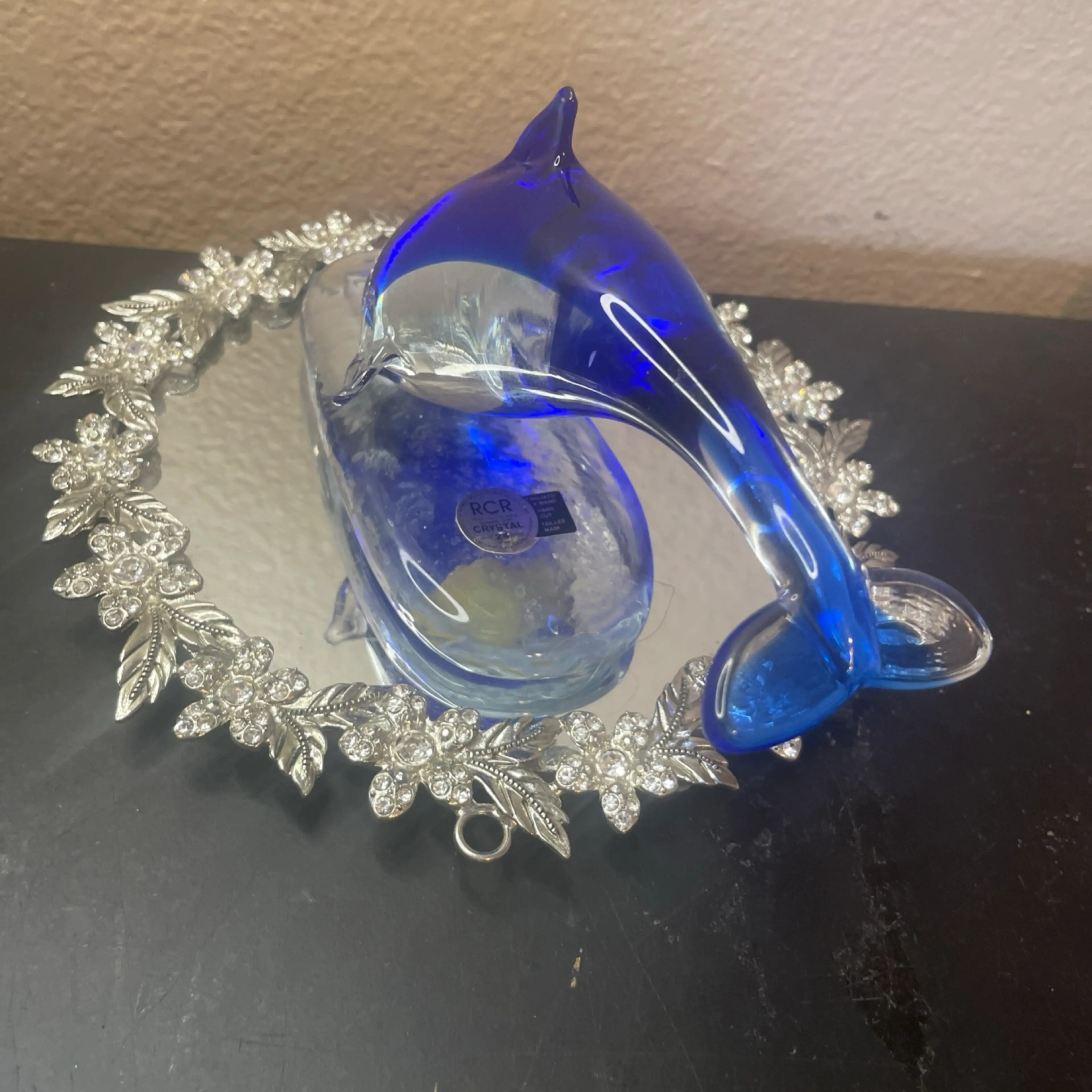 Image 4 of 4