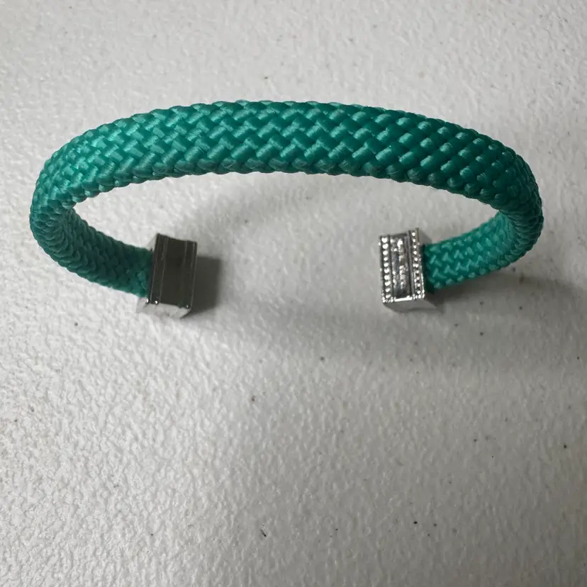 Maine Melon Nautical Rope Bracelet with  Engraved Clasp - Teal / Aquamarine