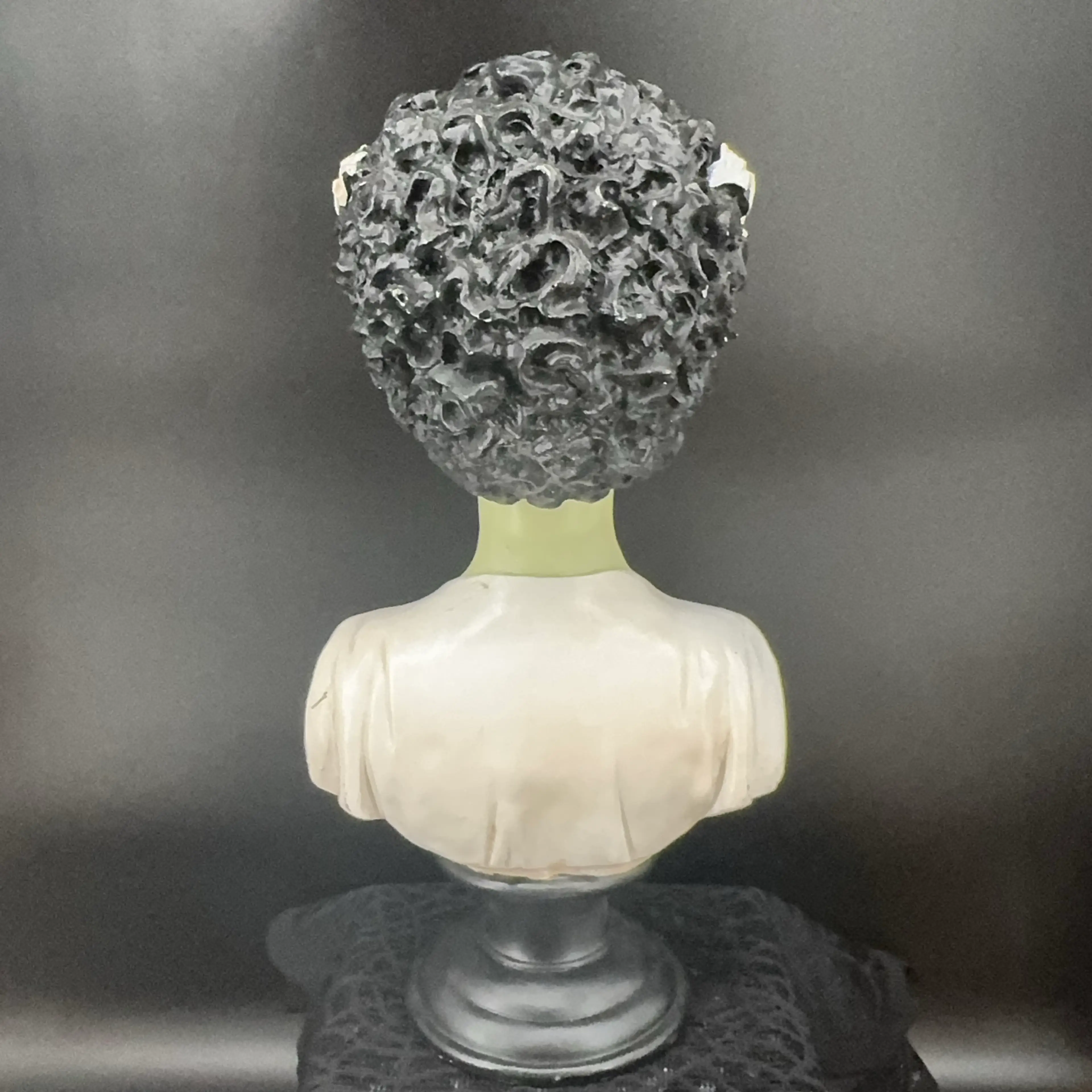 Image 4 of 4