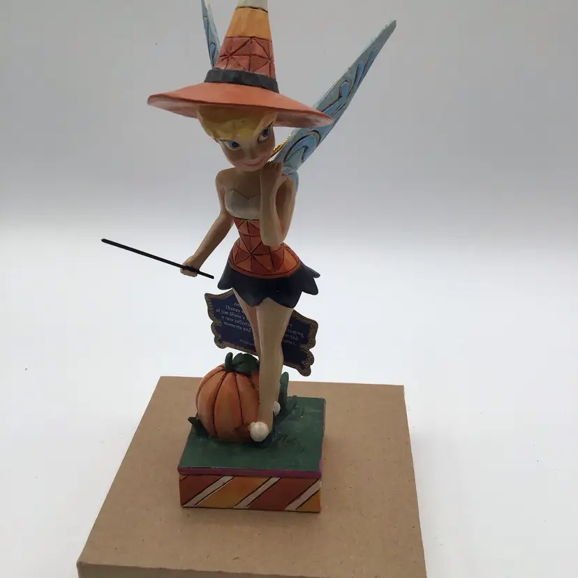 Jim shore Tinker Bell sweet spell item number 405-7949 new with tag