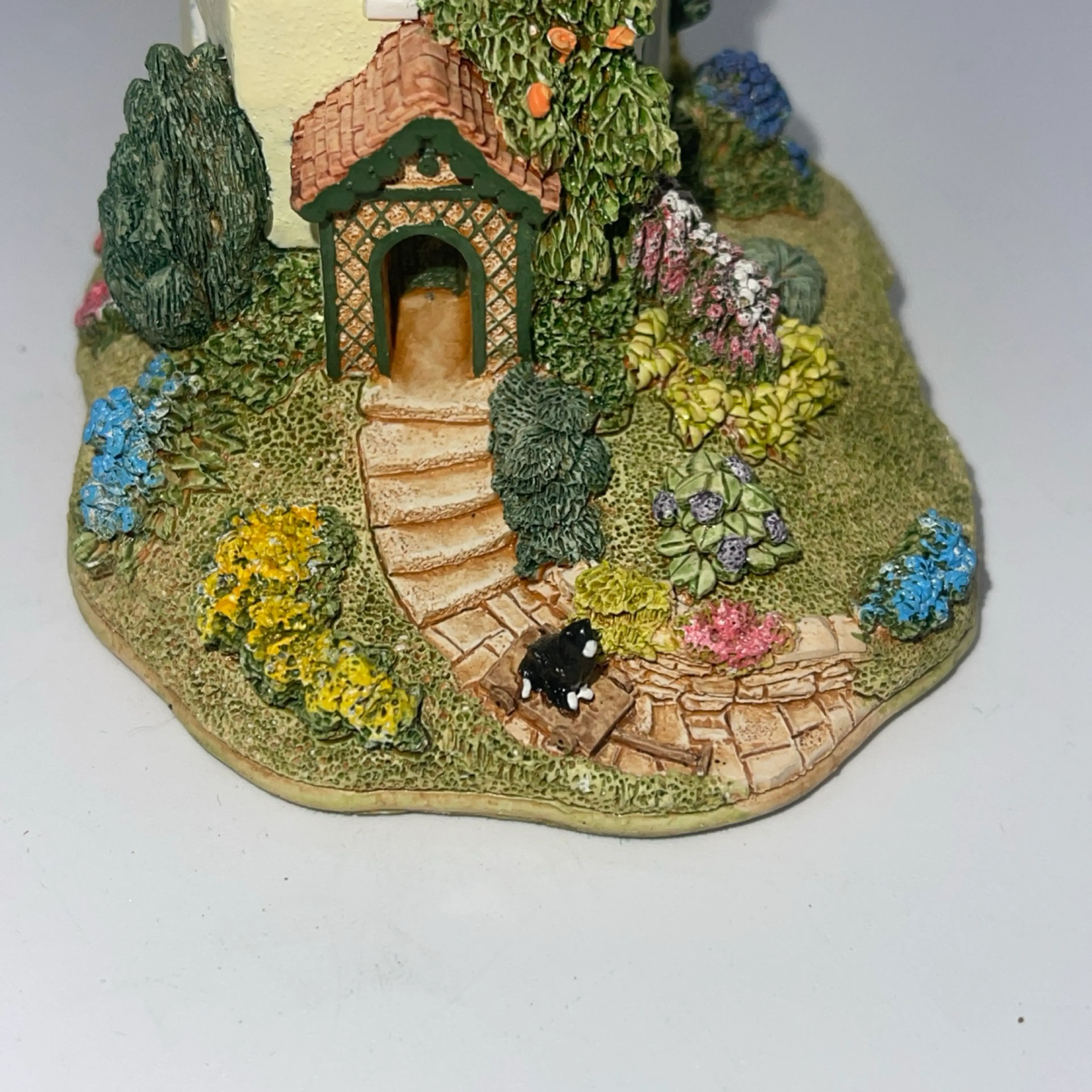 Image 2 of 5