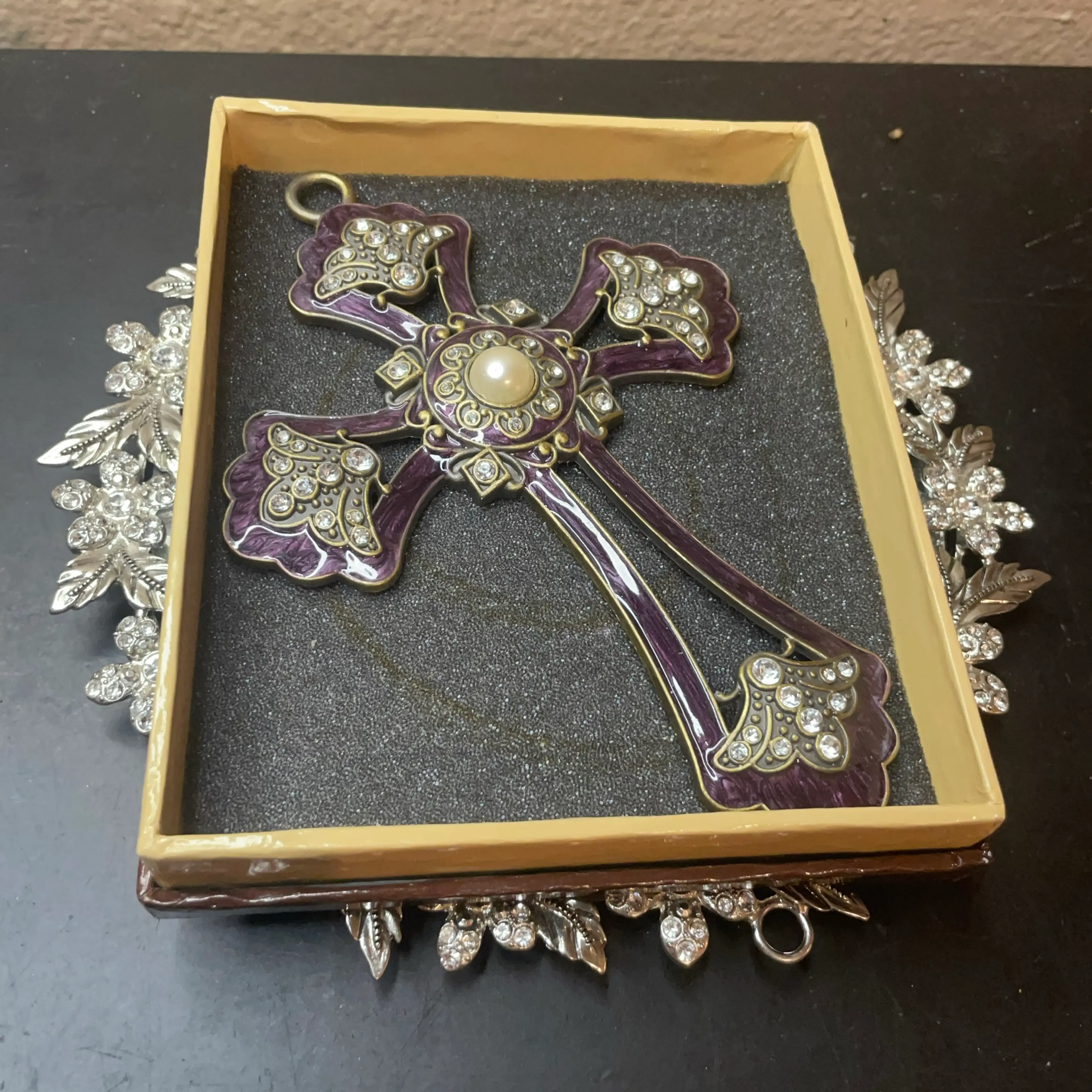 Image 2 of 5
