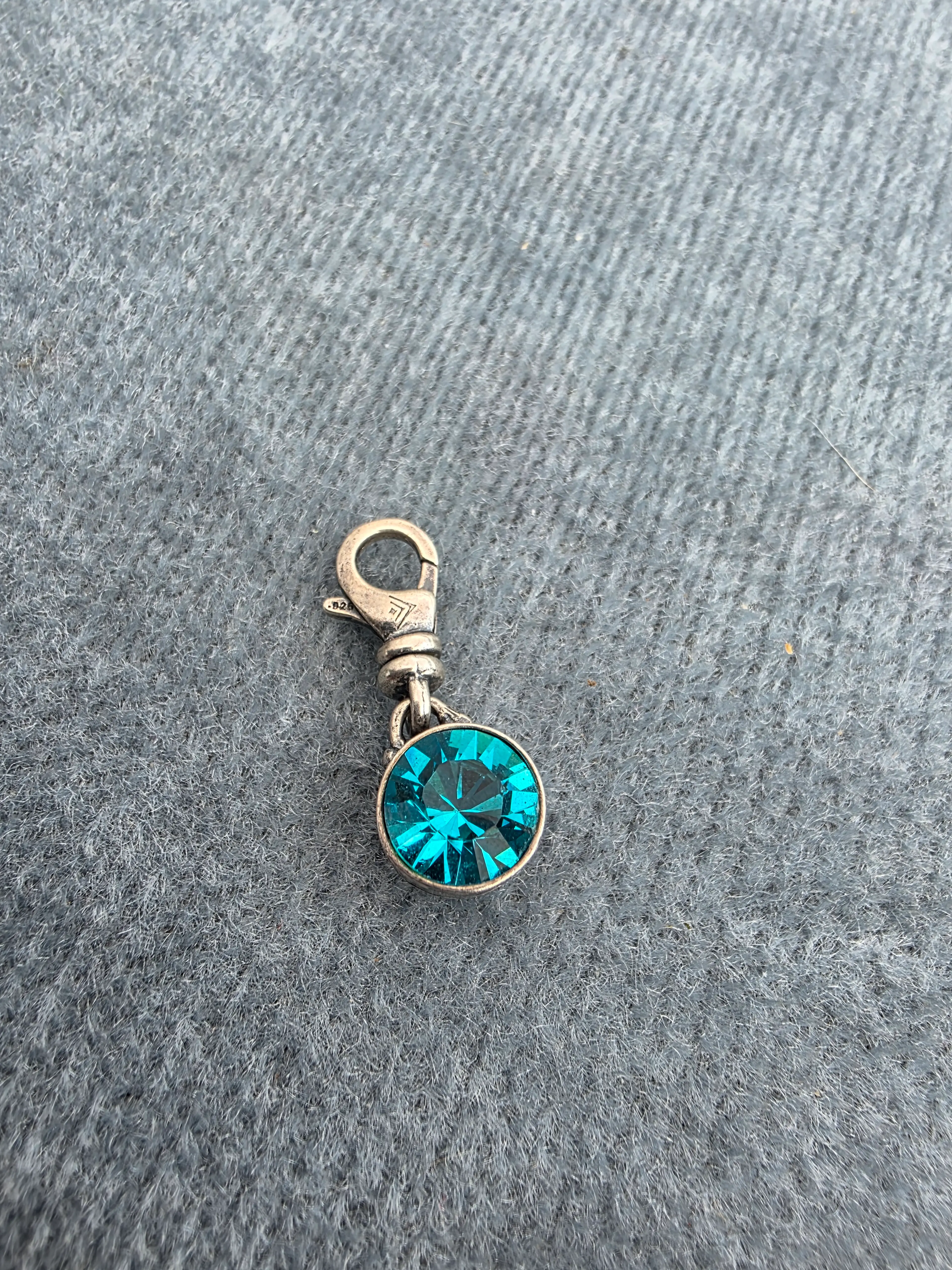 Image 4 of 5