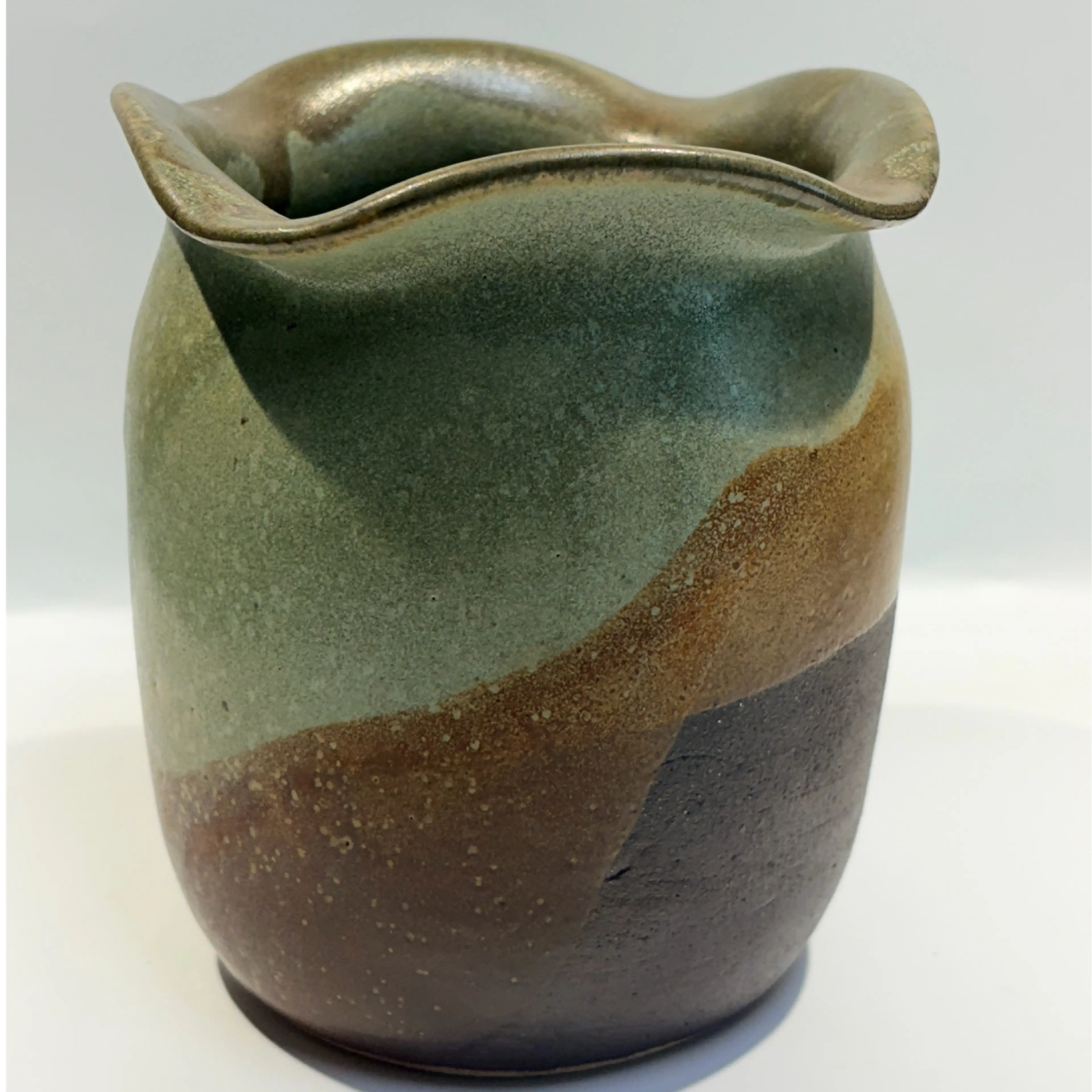Image 2 of 6