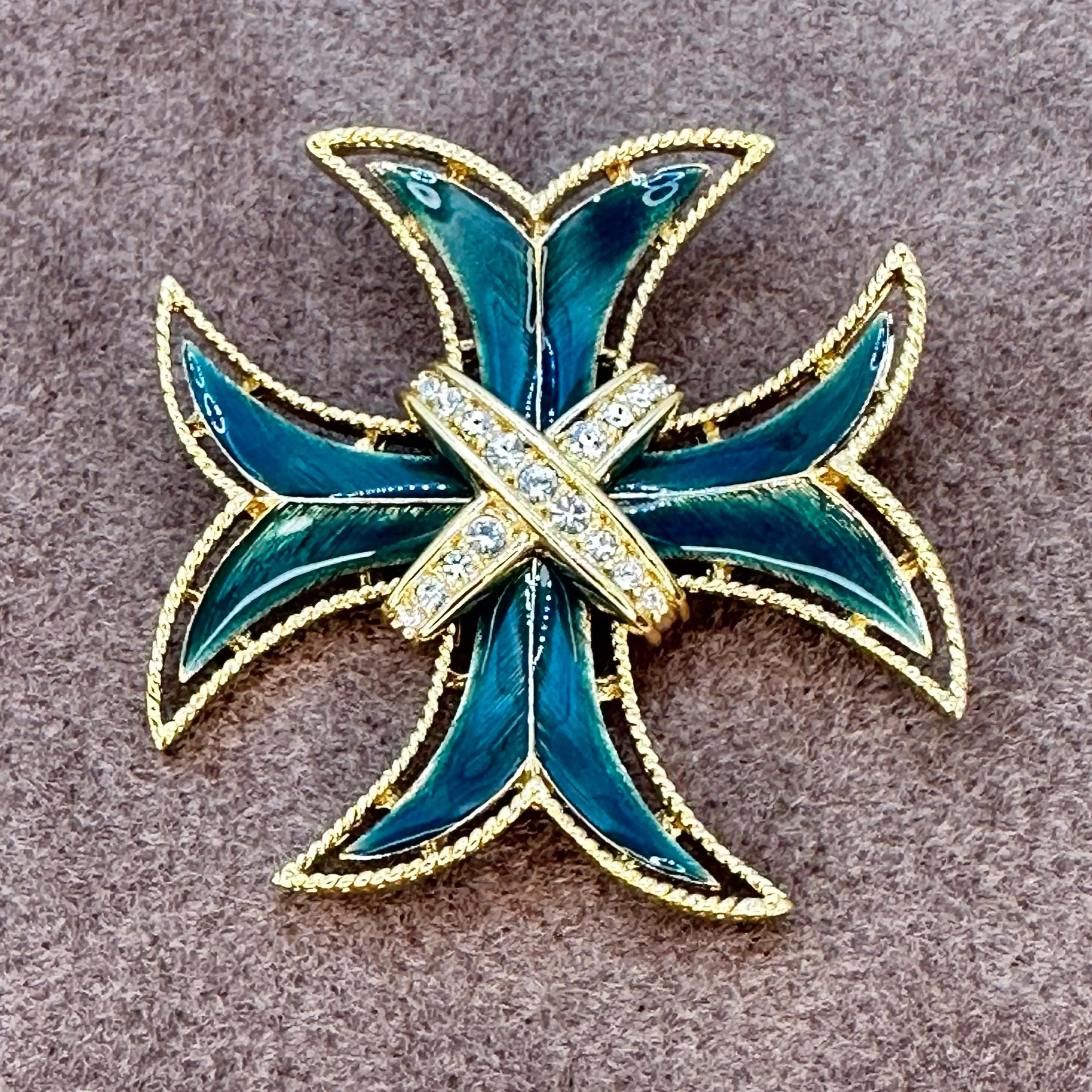 Image 3 of 15
