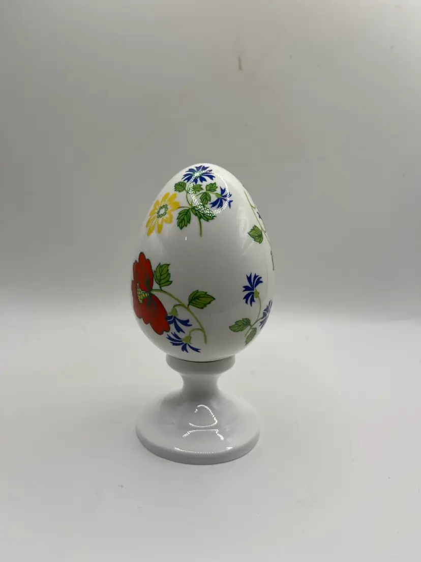 Vtg Staffordshire England Egg Porcelain Easter Floral Red Yellow flowers With Pedestal Display Stand