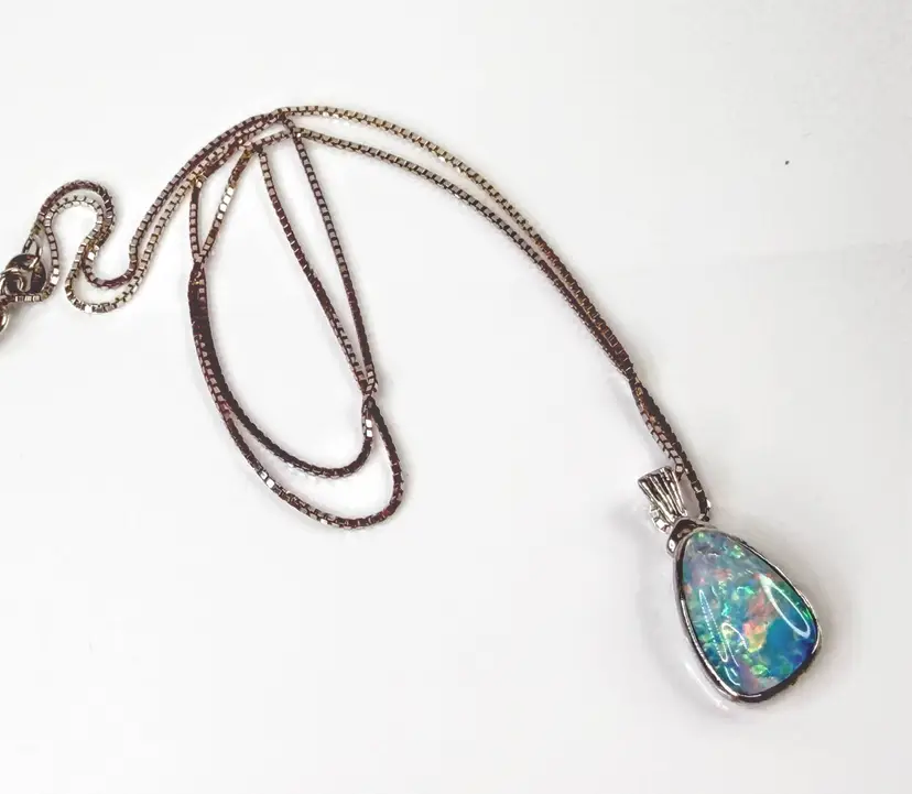 Sterling Silver Fiery Opal Doublet Teardrop Pendant Box Chain Necklace JR2174