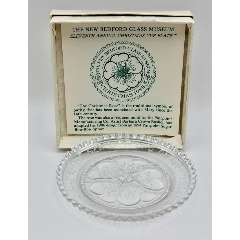 New Bedford Glass Museum, 11th Annual Christmas Cup Plate 1986 with Box