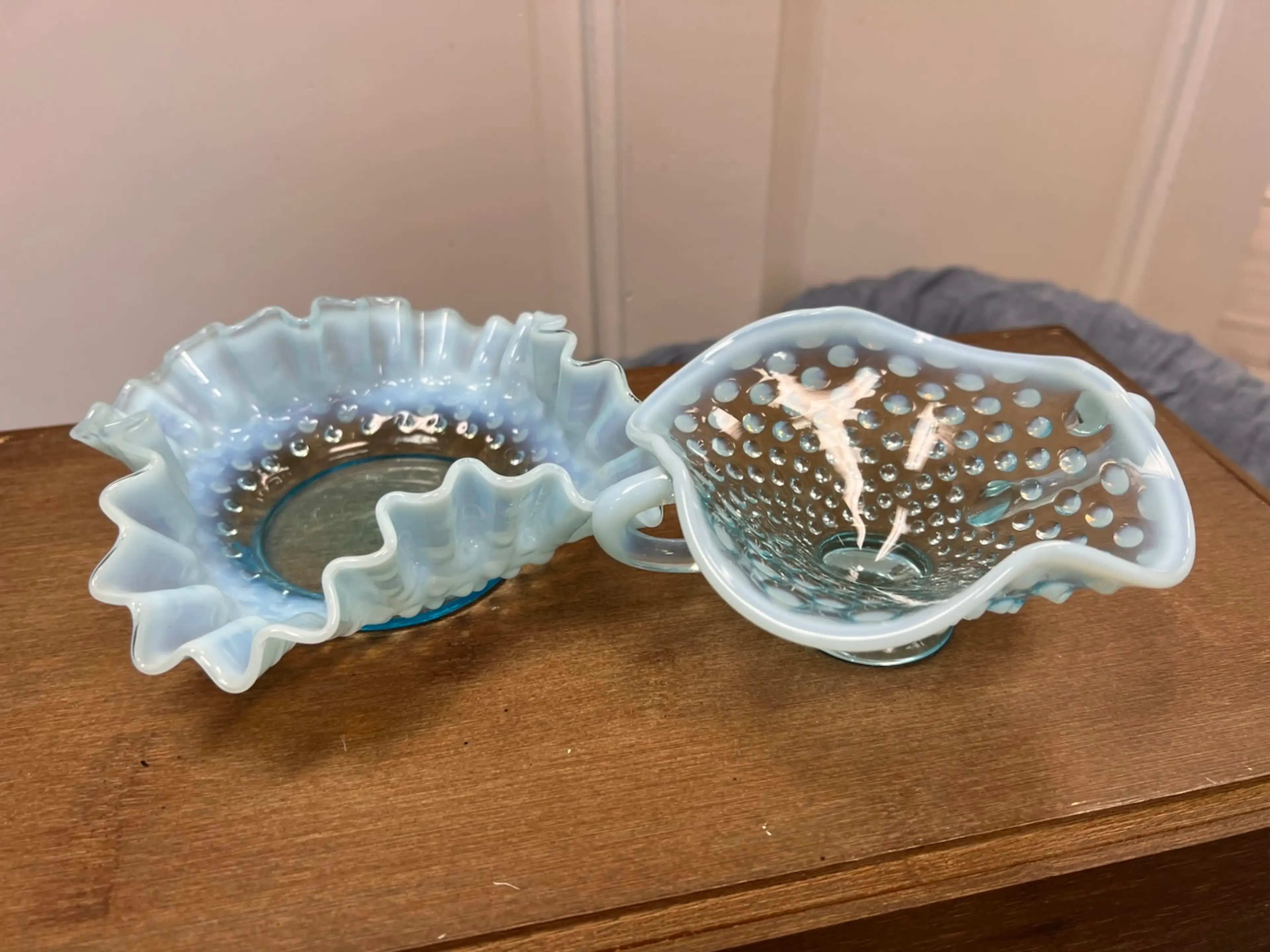 Image 2 of 8