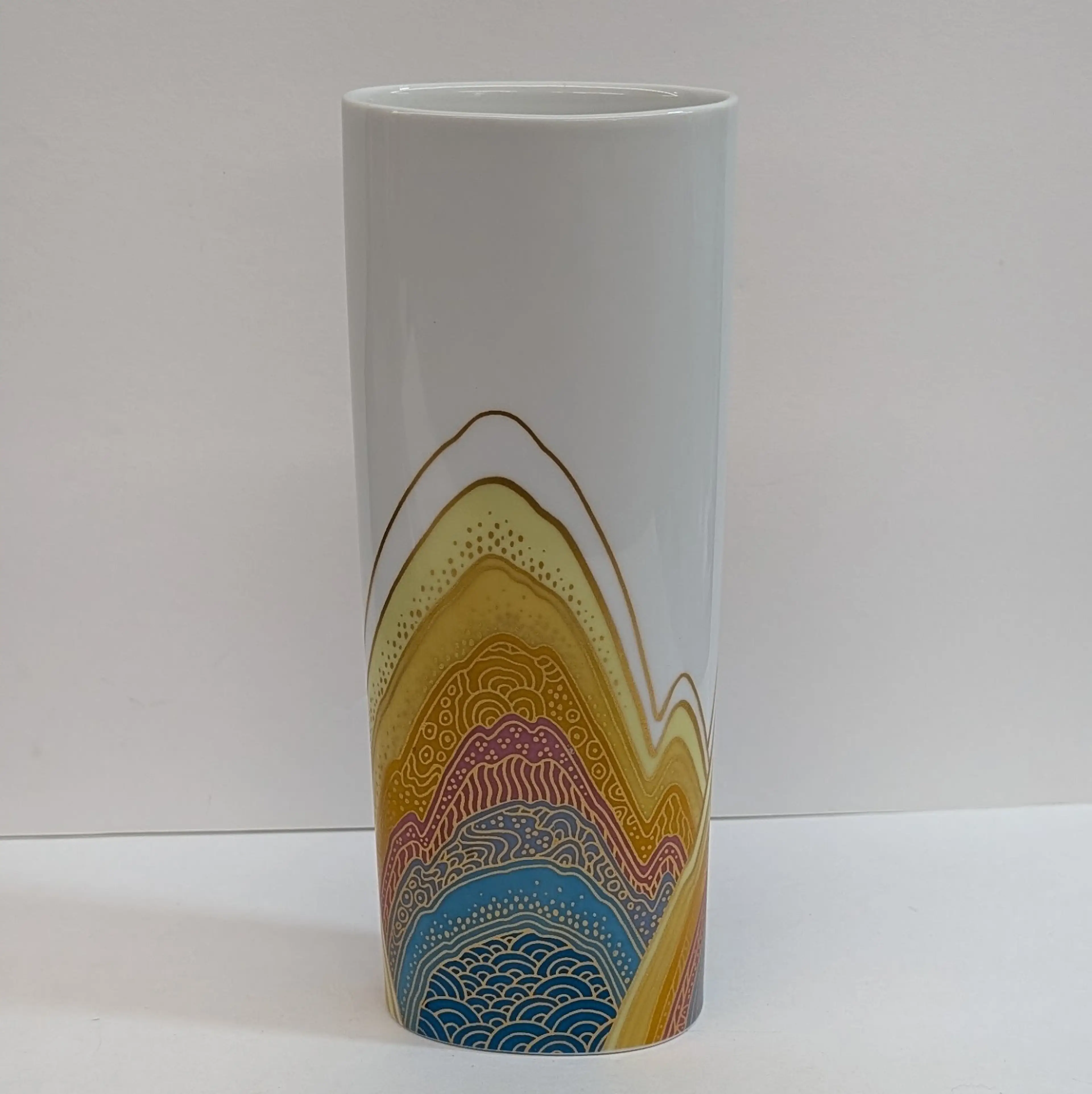 Image 4 of 14
