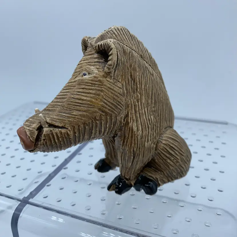 #3059 Handcrafted Artesania Rinconada ceramic wild boar figurine, model #42.