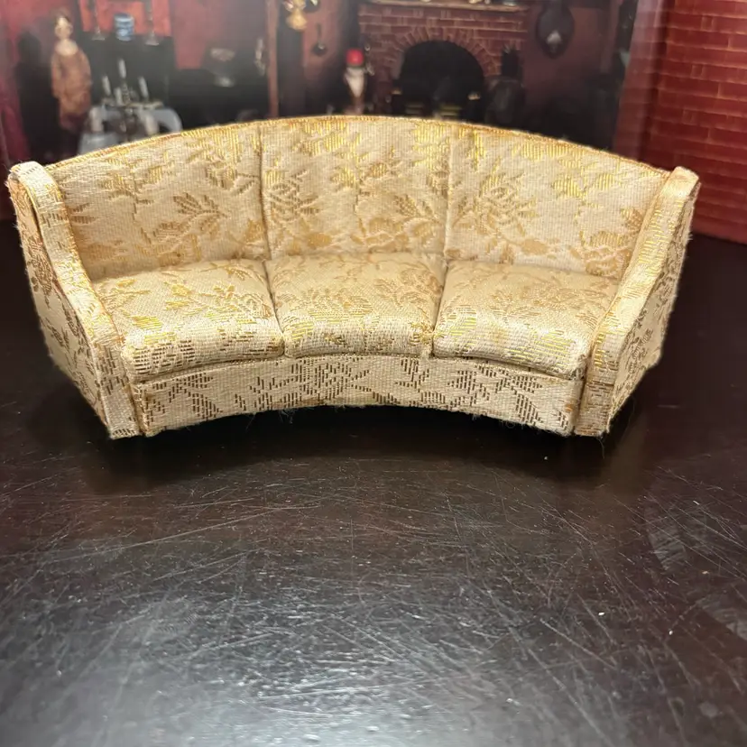 Petite Princess Sofa Couch