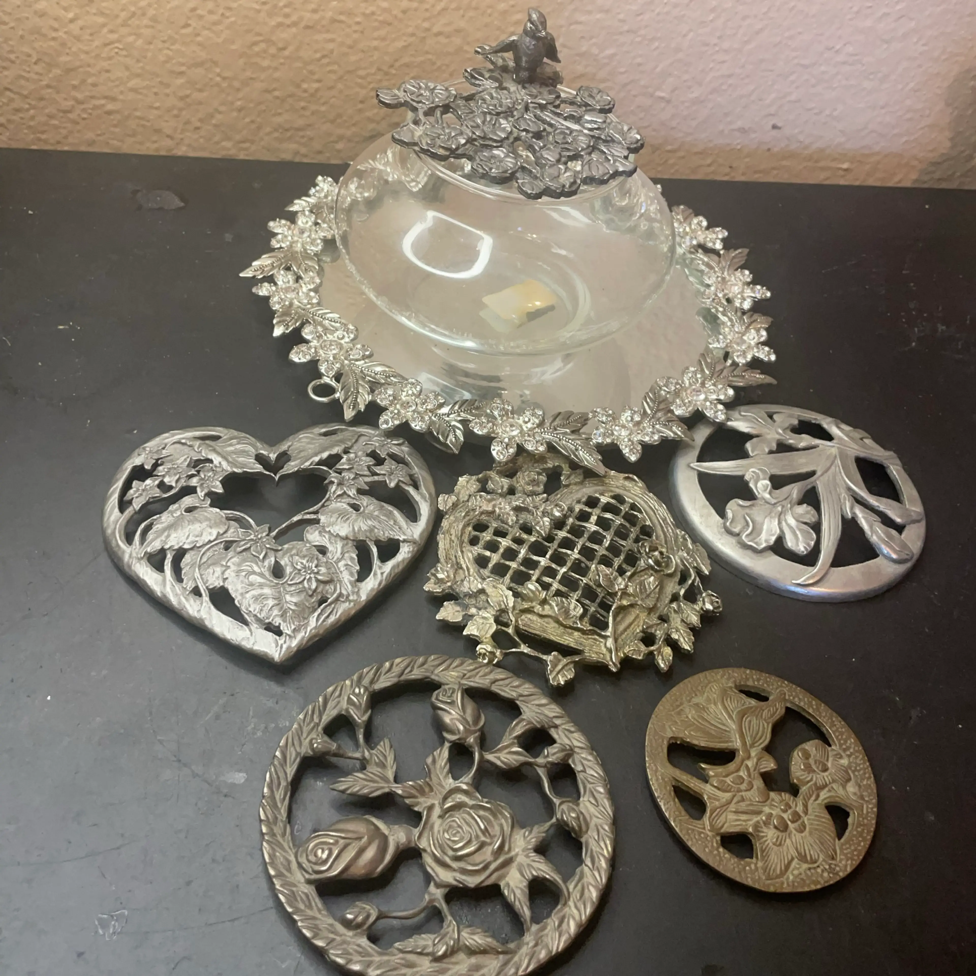 Image 1 of 7