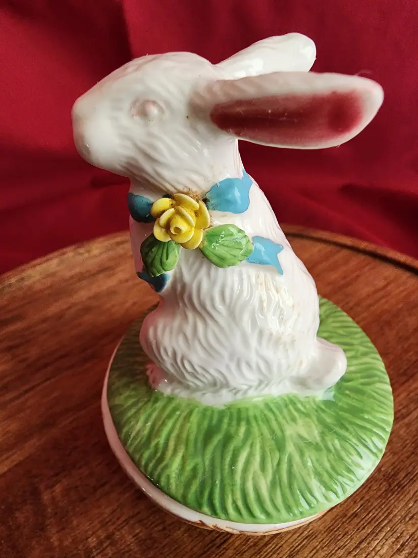 Charming Bunny Trinket Box